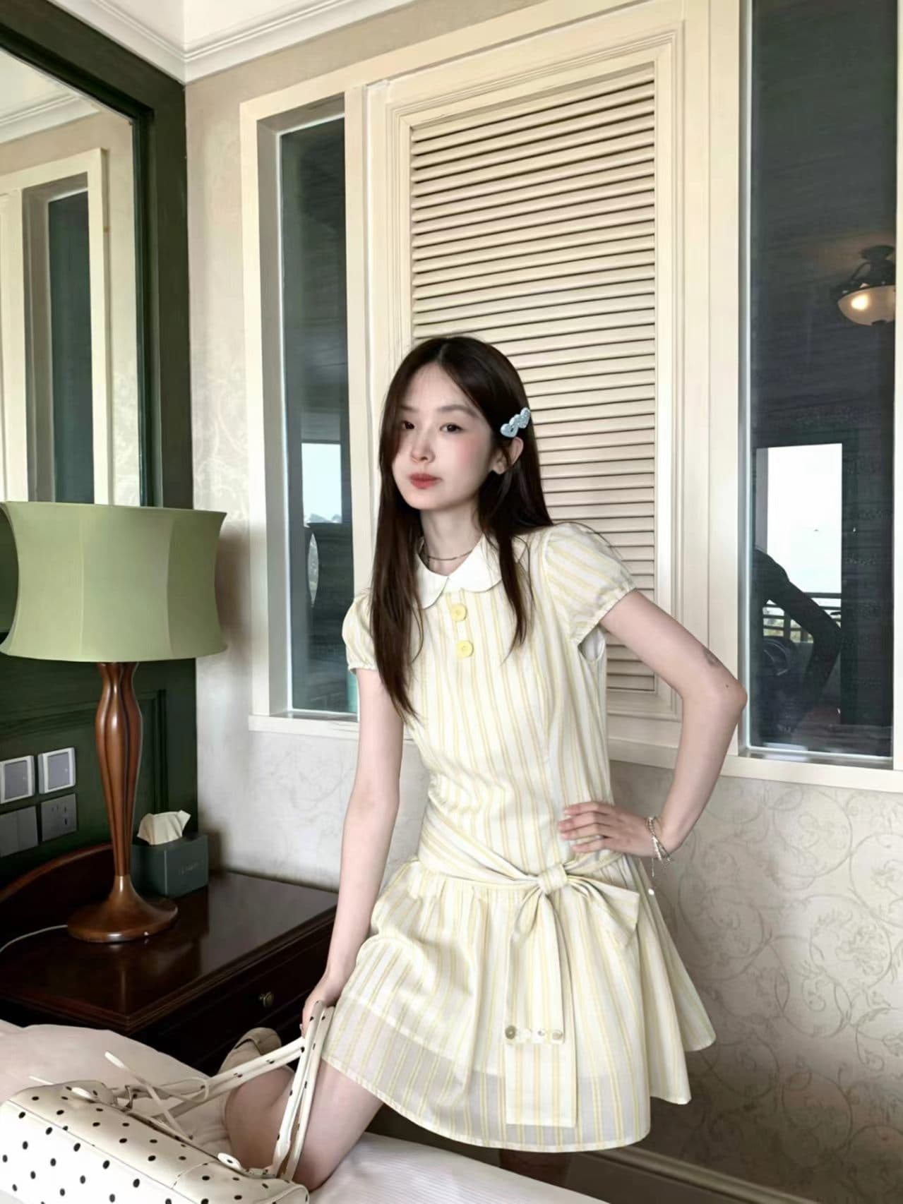 프랑스식 달콤한 스타일 베이비 칼라 여성 드레스 여름 새로운 레이스업 허리 수축 디자인 센스 특별 아름다운 짧은 치마