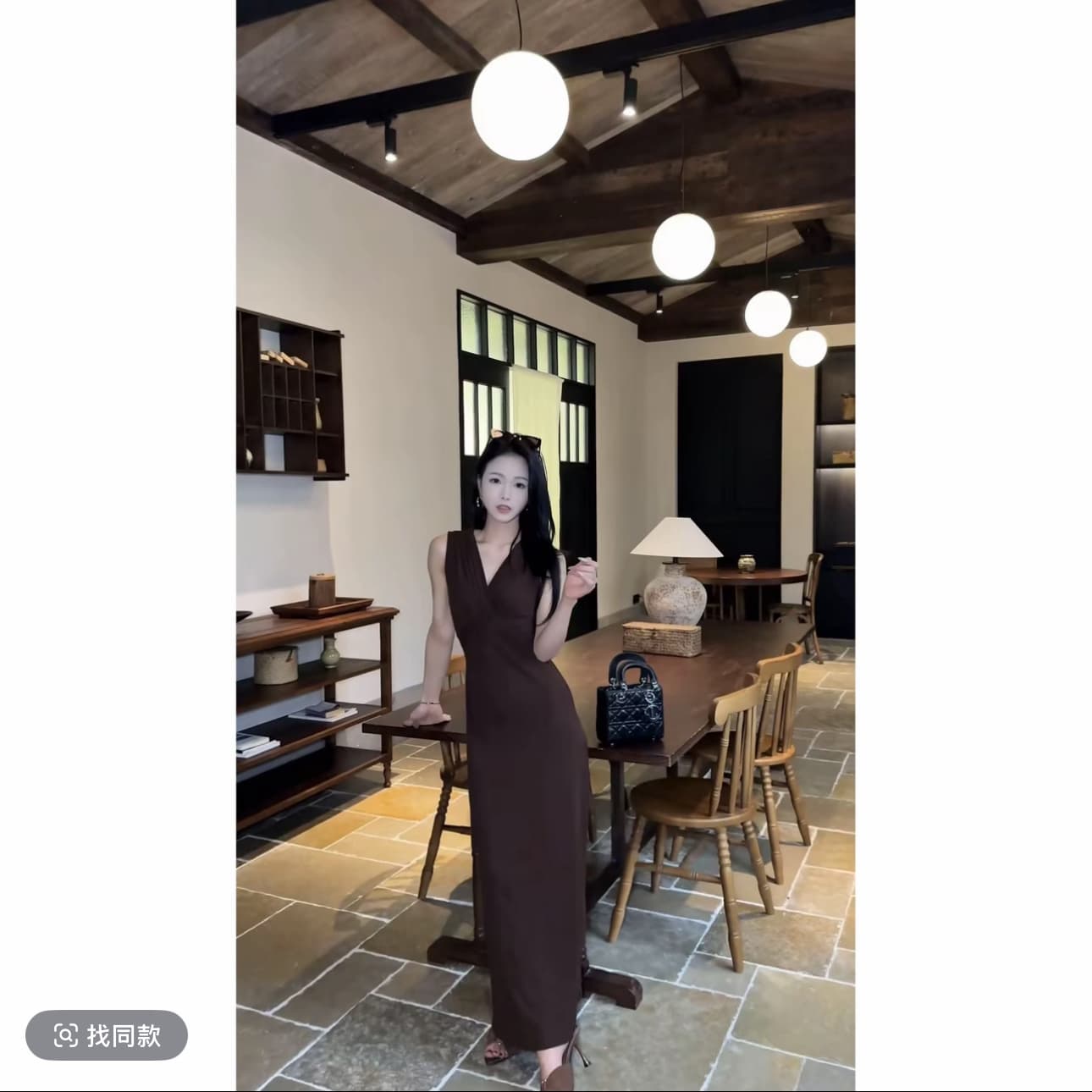 vivi 모 블루 디 커피 색상 프랑스식 비틀림 V넥 구덩이 기사 니트 롱 스커트 mh60313 이미지 2