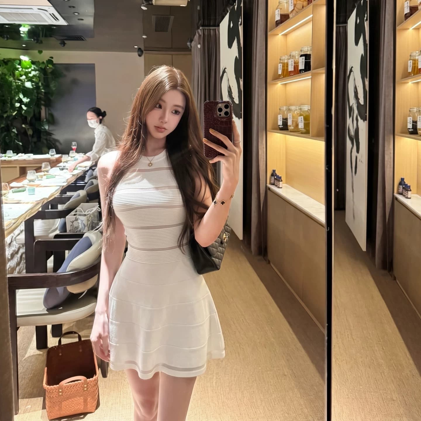 okmashop 장 원 영어 같은 단락 민소매 여성 드레스 여름 고급 센스 품격 홀로우 아웃 허리 수축 치마 이미지 2