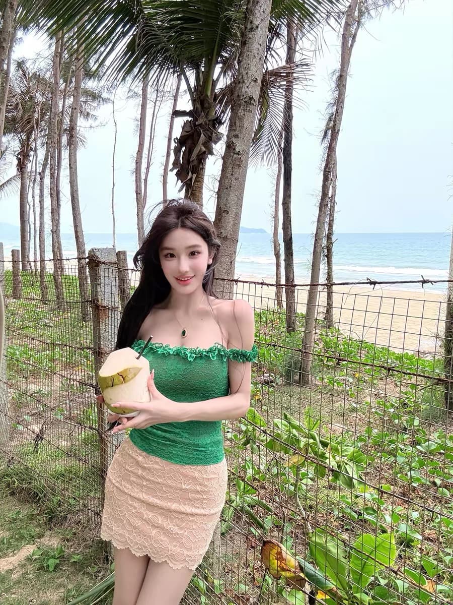 ww 오리지널 툰 연애 편지 달콤한 욕망 레이스 오프숄더 조끼 여성 다용도 타이트 타이트 스커트 슬림해 보이는 세트 이미지 2