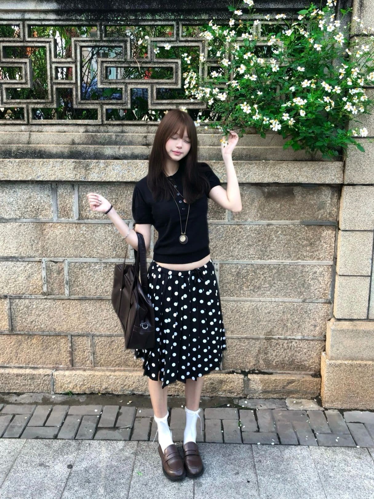 자이언트 잘 생긴 ~ 중 짧은 반 스커트 miu 인사이드 miu 가스 검정색 도트 무늬 플리츠 스커트 고유 한 아름다운 작은 키 짧은 상세 이미지 25