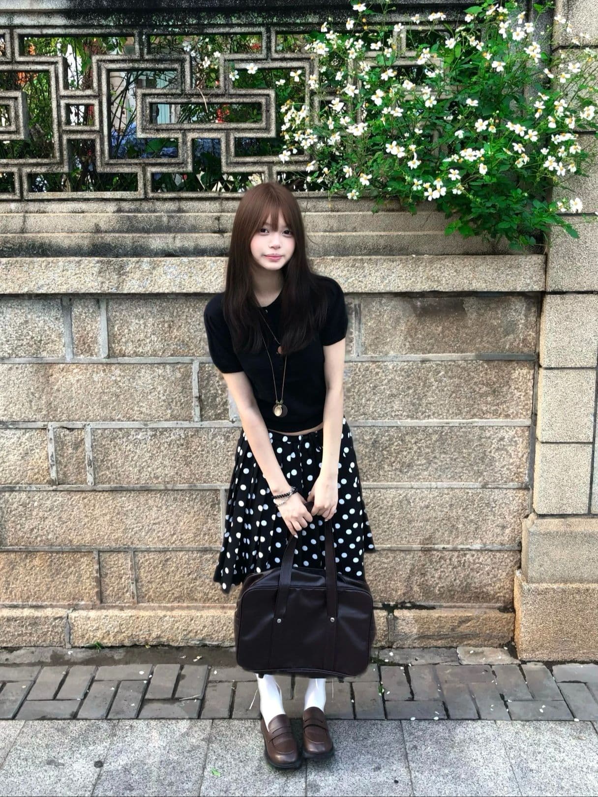 자이언트 잘 생긴 ~ 중 짧은 반 스커트 miu 인사이드 miu 가스 검정색 도트 무늬 플리츠 스커트 고유 한 아름다운 작은 키 짧은 상세 이미지 26