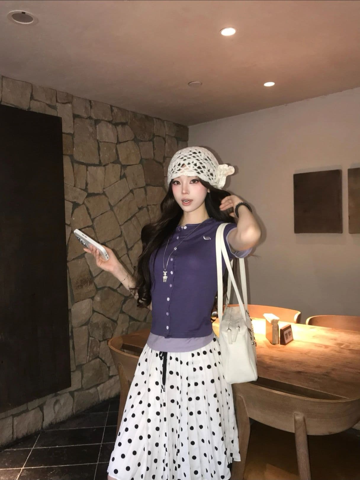 자이언트 잘 생긴 ~ 중 짧은 반 스커트 miu 인사이드 miu 가스 검정색 도트 무늬 플리츠 스커트 고유 한 아름다운 작은 키 짧은 상세 이미지 14
