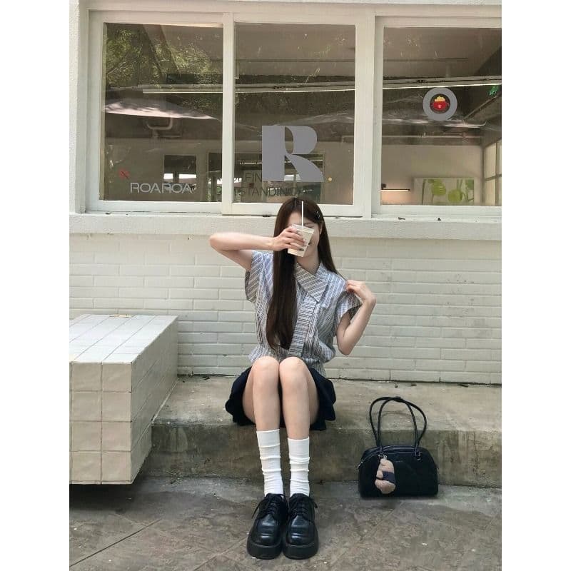 원본 레이스 자카드 원단 한 부서 학원 스타일 비스듬한 칼라 리본 반팔 셔츠 불규칙 허리 수축 슬림해 보이는 이미지 4