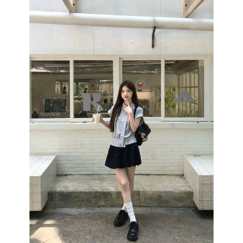 원본 레이스 자카드 원단 한 부서 학원 스타일 비스듬한 칼라 리본 반팔 셔츠 불규칙 허리 수축 슬림해 보이는 이미지 2