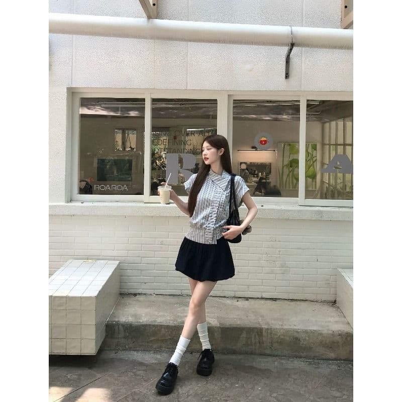 원본 레이스 자카드 원단 한 부서 학원 스타일 비스듬한 칼라 리본 반팔 셔츠 불규칙 허리 수축 슬림해 보이는 이미지 3