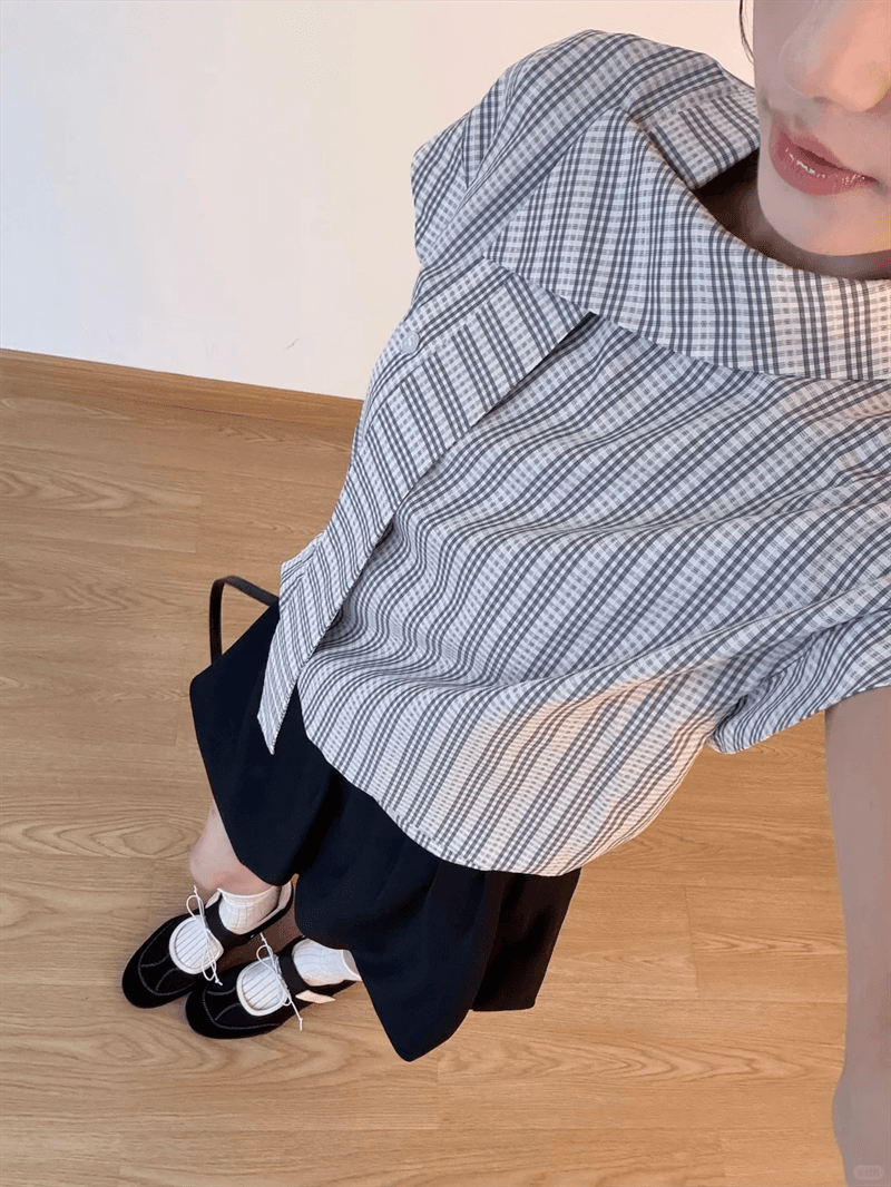 원본 레이스 자카드 원단 한 부서 학원 스타일 비스듬한 칼라 리본 반팔 셔츠 불규칙 허리 수축 슬림해 보이는 상세 이미지 11