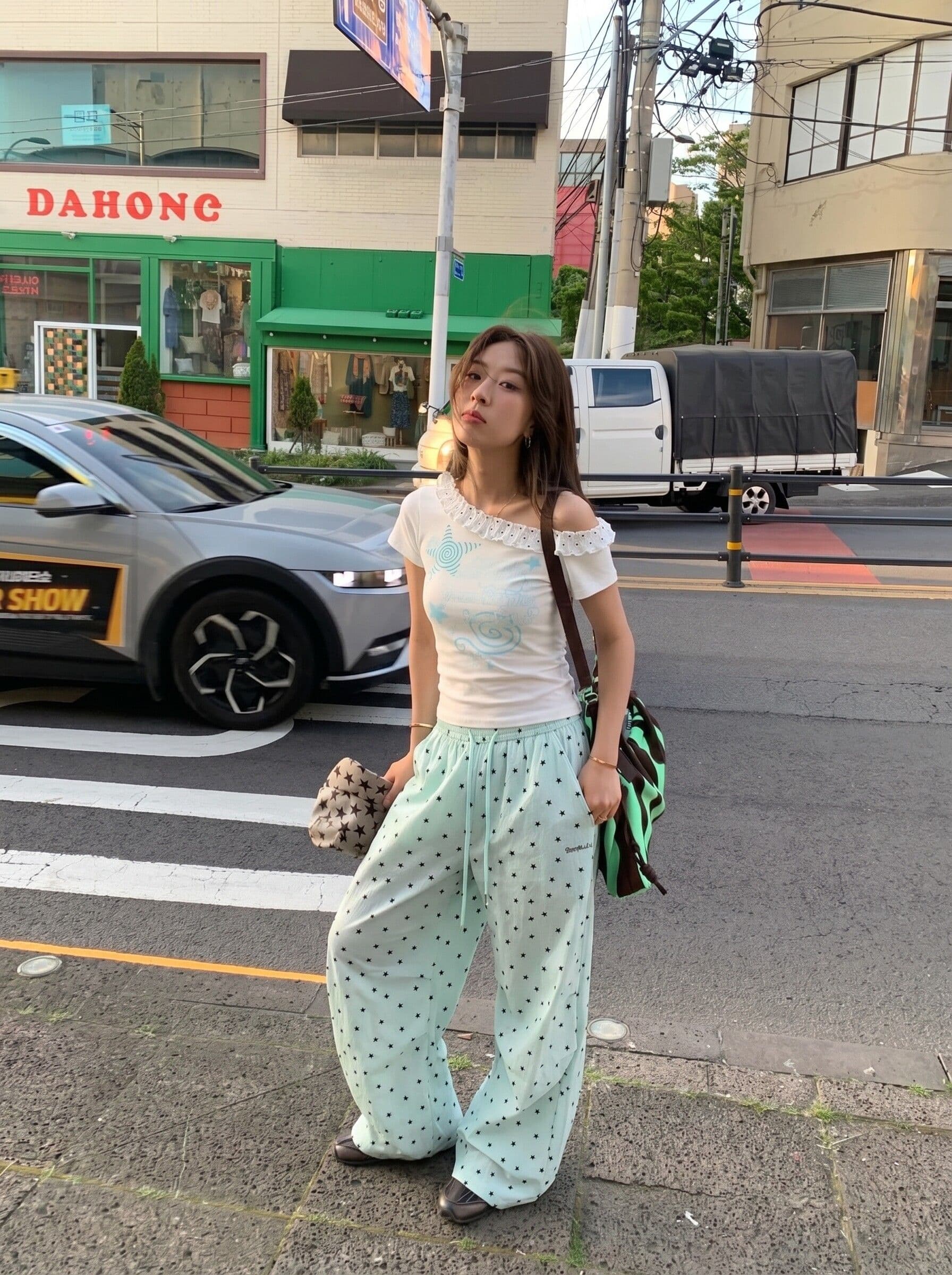 빛 아시아 인 도파민 속도 건조한 바지 운동 와이드 레그 팬츠 전체 인쇄 별 주름 낙하산 병 워크웨어 팬츠 여성 상세 이미지 12