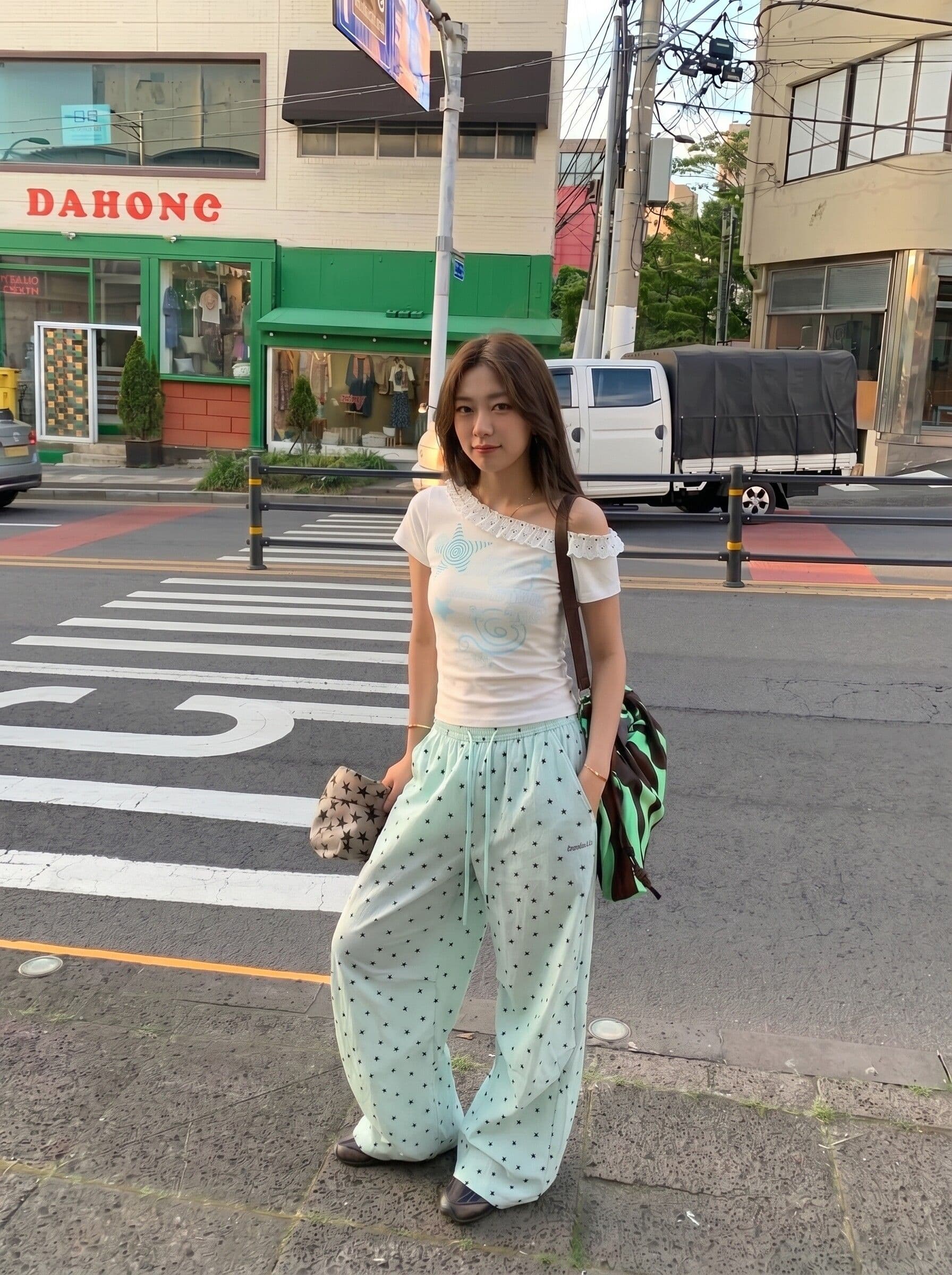 빛 아시아 인 도파민 속도 건조한 바지 운동 와이드 레그 팬츠 전체 인쇄 별 주름 낙하산 병 워크웨어 팬츠 여성 상세 이미지 13