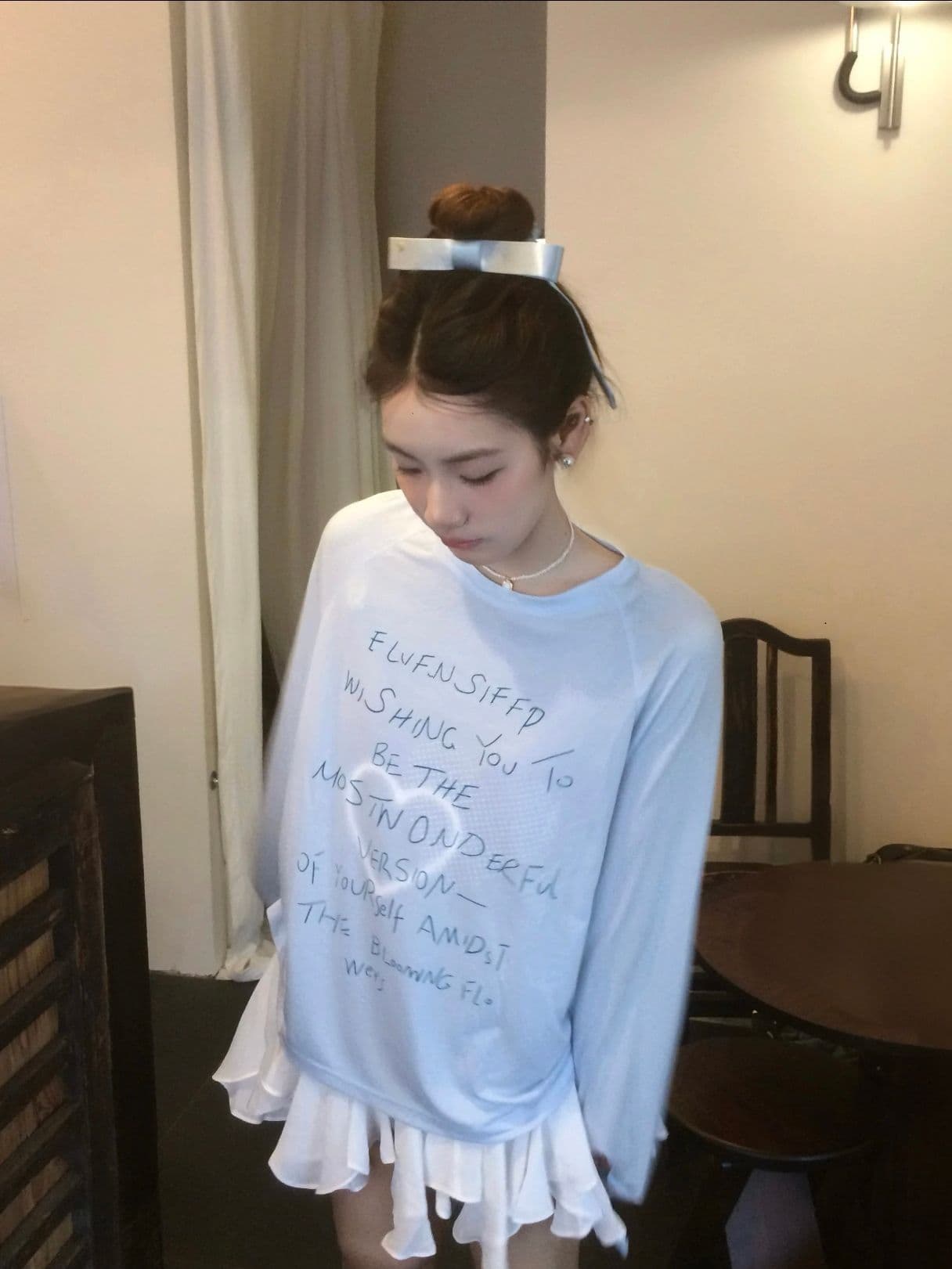라이 경기 서울 여름 파란색 얇고 가벼운 에어컨 블라우스 여성 한 부서 라이 경기 서울 통기성 긴팔 비스듬한 어깨 의류 상세 이미지 3