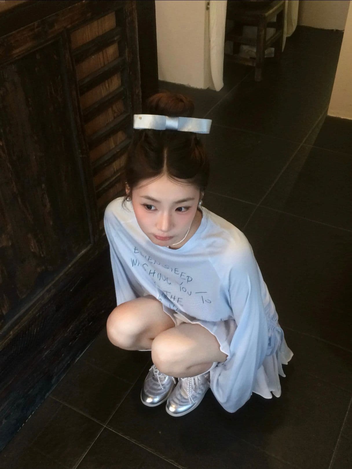 라이 경기 서울 여름 파란색 얇고 가벼운 에어컨 블라우스 여성 한 부서 라이 경기 서울 통기성 긴팔 비스듬한 어깨 의류 상세 이미지 8