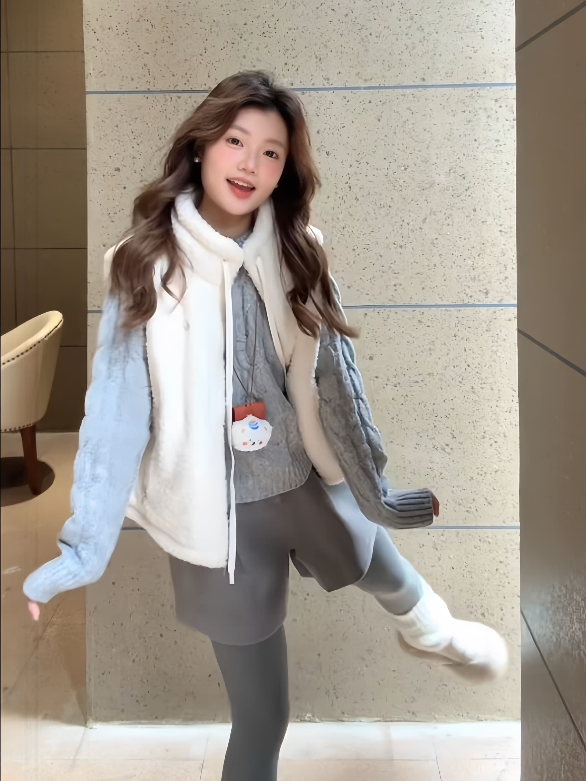 솜을 넣은 베스트 양털 여자 새로운 가을 겨울 외출용 맨위 작은 키 보온 조끼 지퍼 재킷 상세 이미지 4