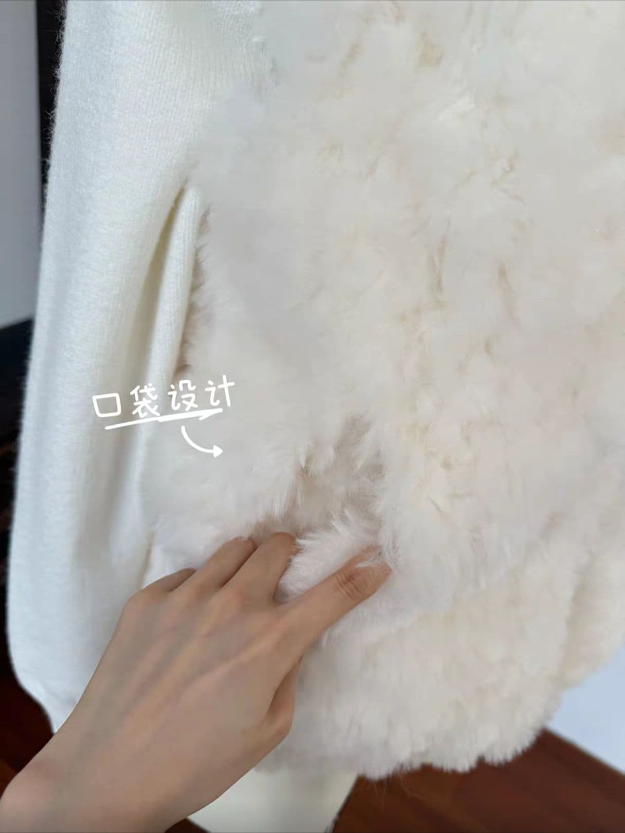 환경 보호 토끼털 화이트 후드 솜을 넣은 베스트 조끼 여성 가을 겨울 두꺼운 보온 양털 플리스 작은 곰 귀 이미지 5