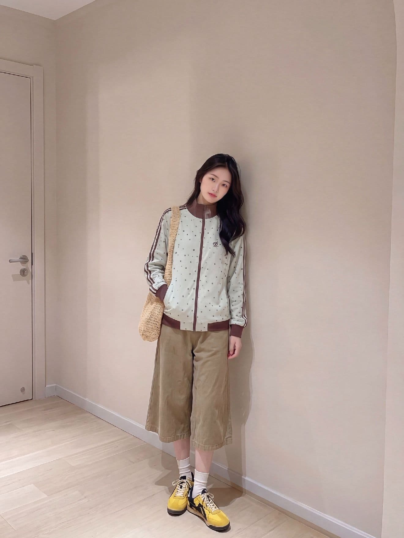 eggsays 이른 가을 별 셔틀 제직 여성 코트 아메리칸 레트로 3개 바 루즈핏 스탠드 칼라 캐주얼 운동 재킷 상세 이미지 5