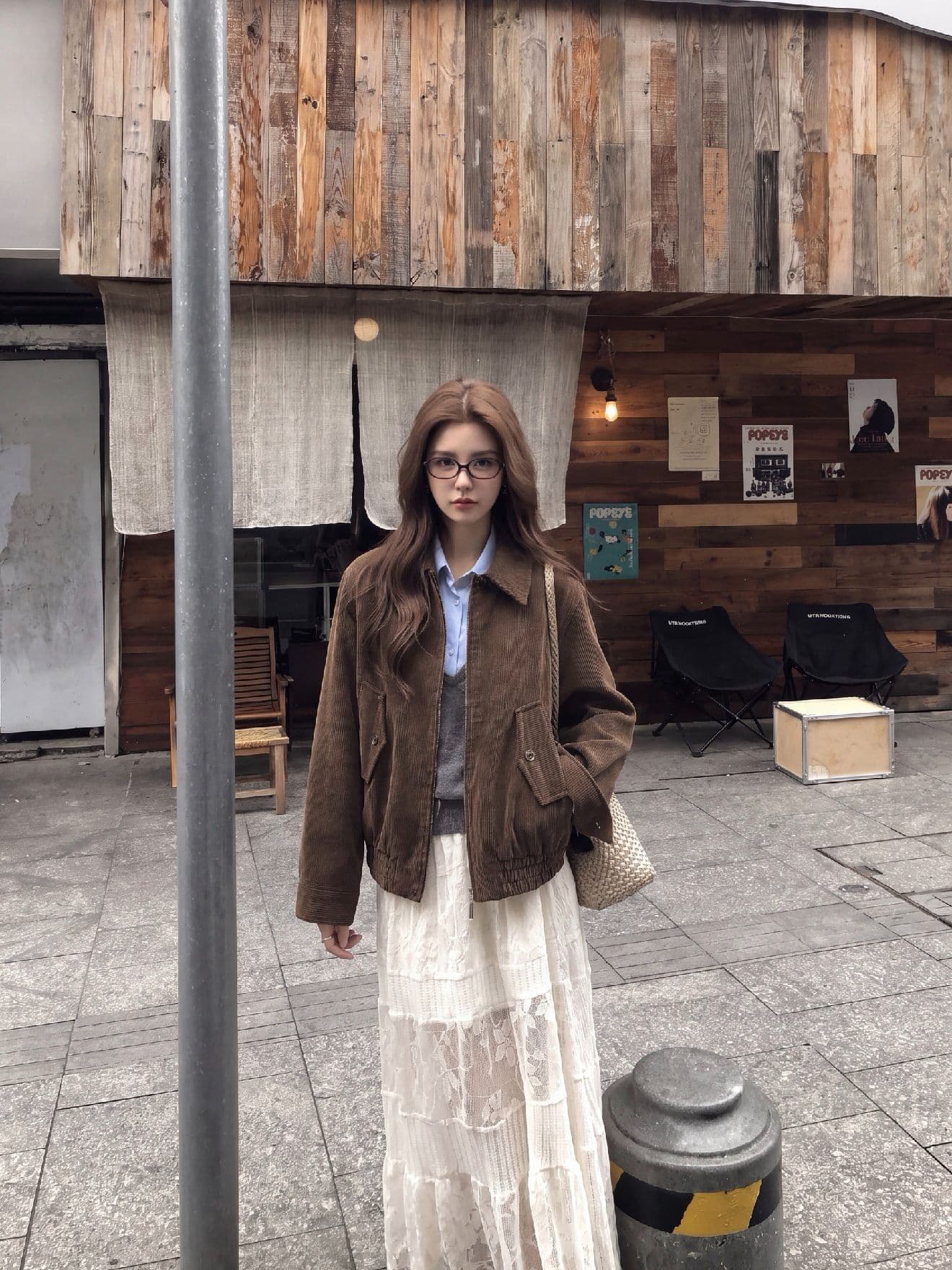 코듀로이 레트로 가을 어깨 자수 재킷 2026 가을 겨울 여성 의류 새로운 루즈핏 쇼트 스타일 재킷 맨위 상세 이미지 6