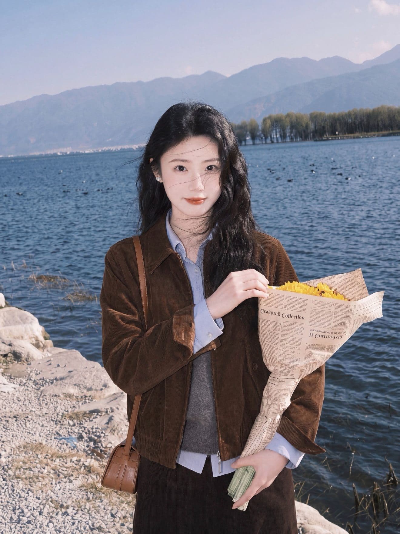 코듀로이 레트로 가을 어깨 자수 재킷 2026 가을 겨울 여성 의류 새로운 루즈핏 쇼트 스타일 재킷 맨위 상세 이미지 4