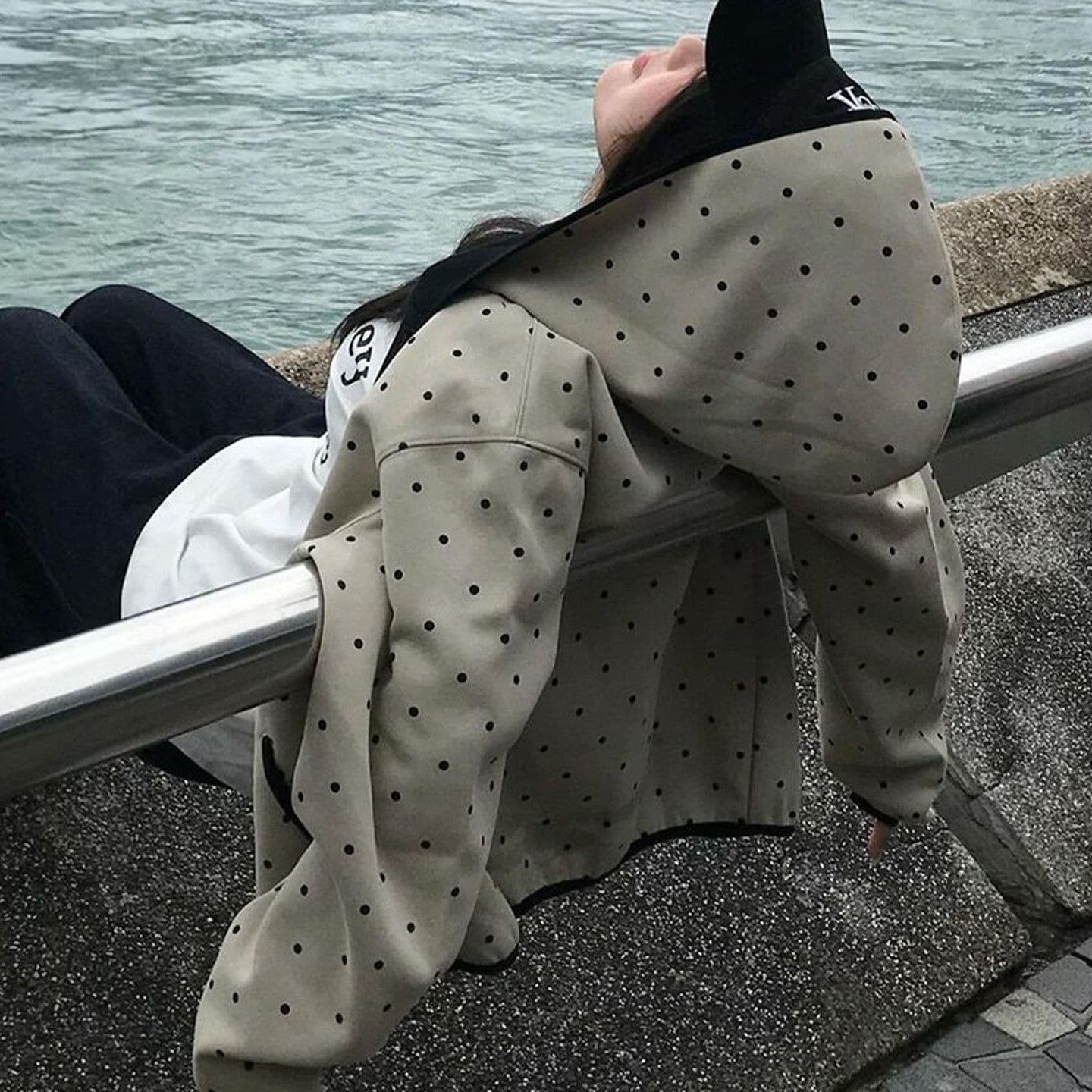 후아 면 복합 2026 도트 무늬 후드 오픈 가디건 남녀 명중 검은 색 테두리 자수 지퍼 후드티 재킷 이미지 5