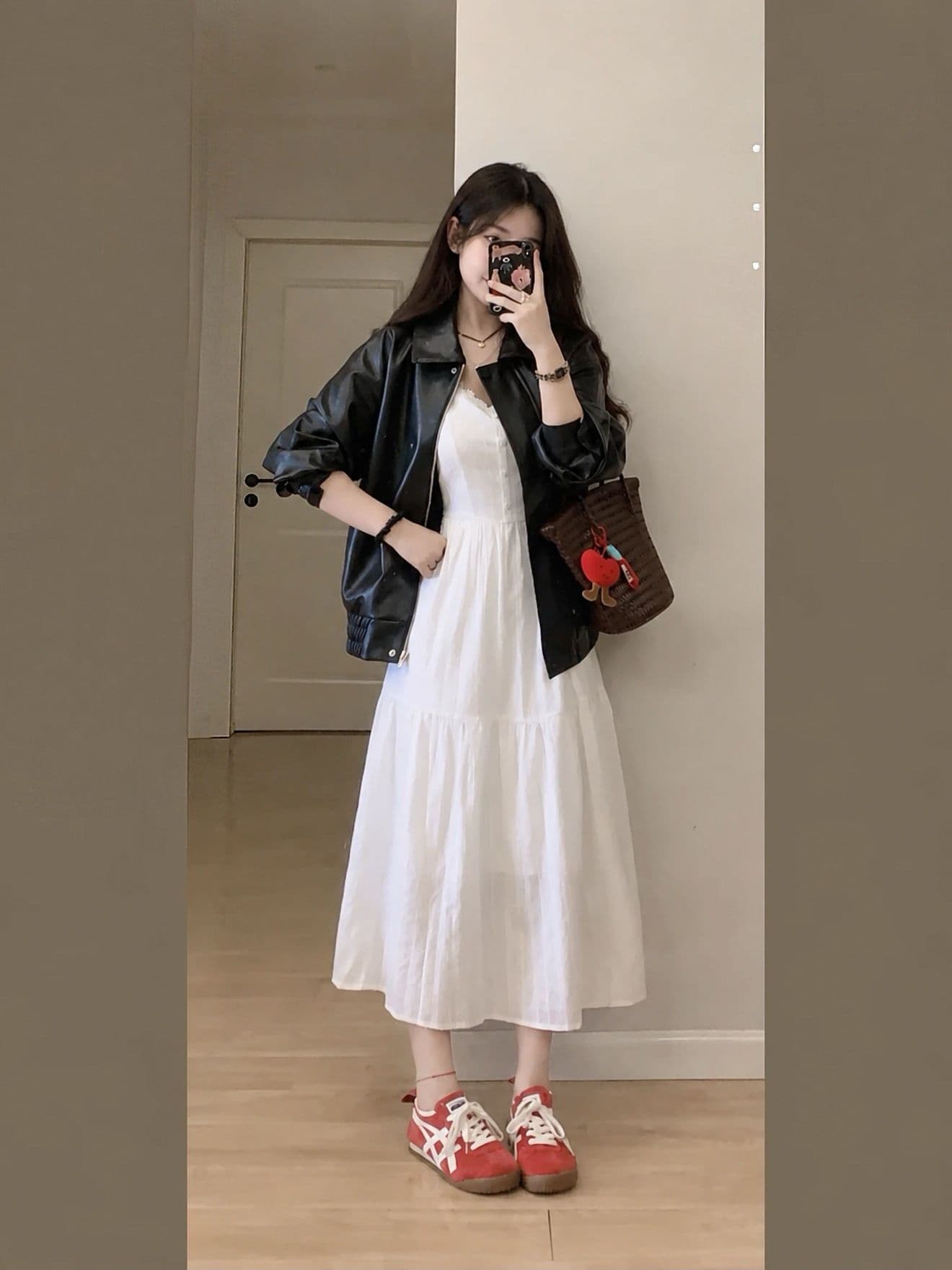 pu 가죽 검정색 가죽 재킷 여성 코트 새로운 레트로 루즈핏 차가운 바람의 소리 바람 오토바이 서비스 쇼트 스타일 재킷 맨위 이미지 5