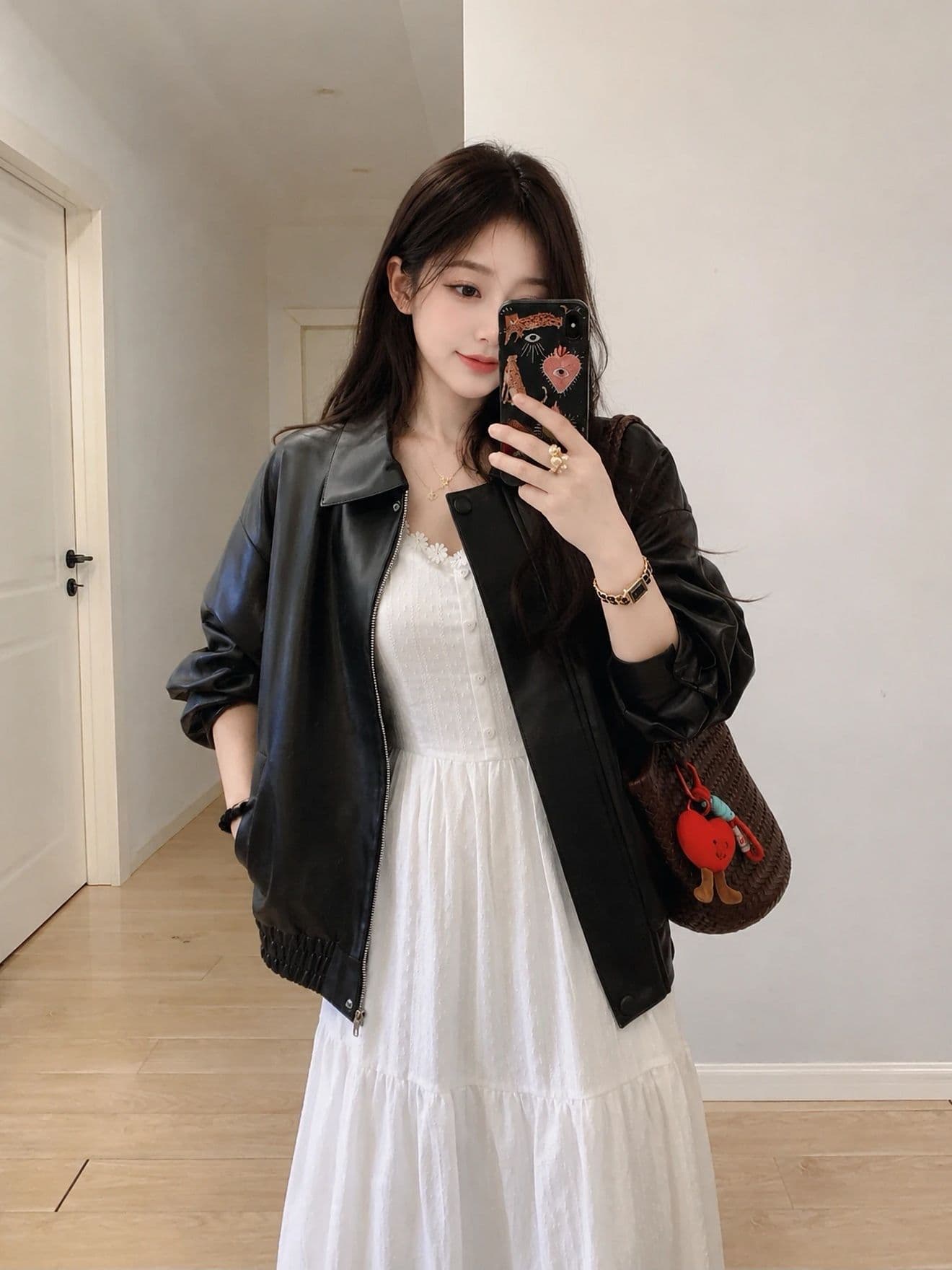 pu 가죽 검정색 가죽 재킷 여성 코트 새로운 레트로 루즈핏 차가운 바람의 소리 바람 오토바이 서비스 쇼트 스타일 재킷 맨위 상세 이미지 4