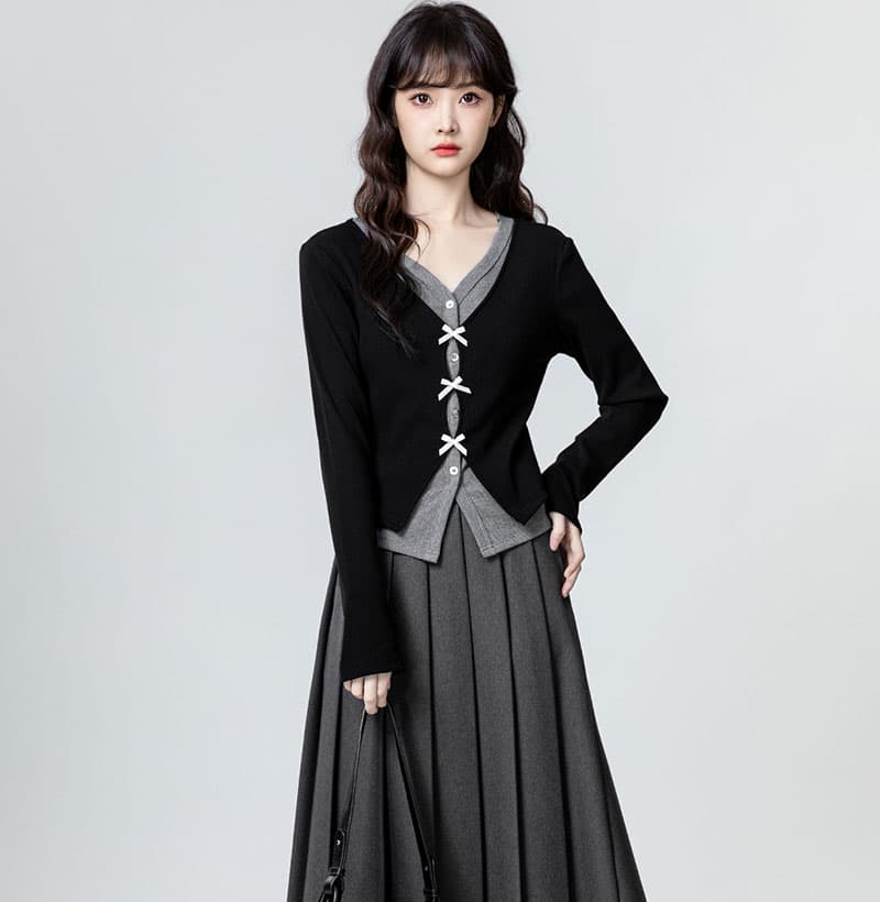 페이크 레이어드 배색 긴팔 풀오버 봄 가을 몸매 가꾸기 쇼트 스타일 V넥 니트 맨위 상세 이미지 12