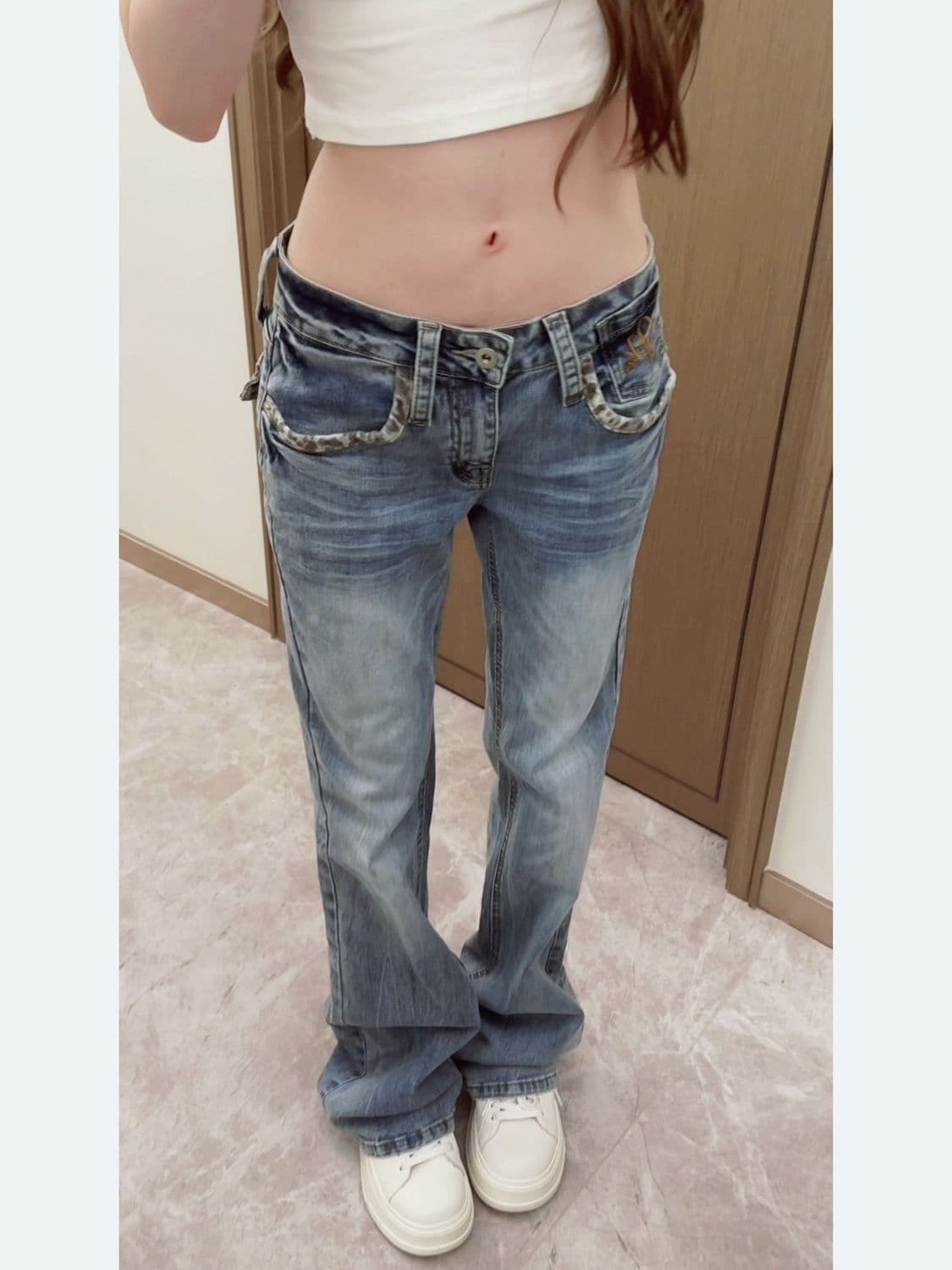아메리칸 레트로 핫걸 청바지 여성 작은 대중 루즈핏 슬림해 보이는 스트레이트 넓은 다리 바닥 청소 바지 이미지 3