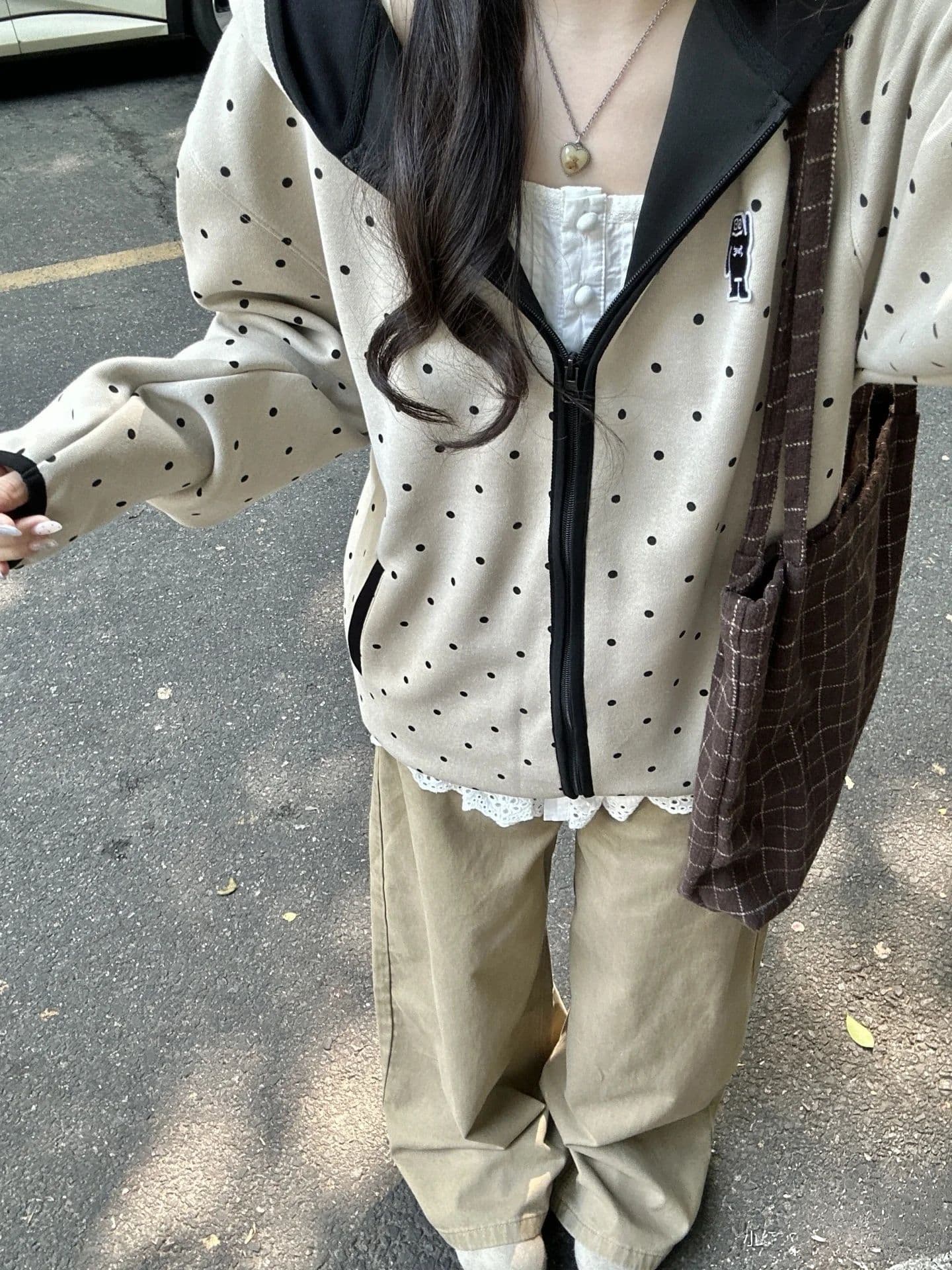 순수한 Mianhua 면 복합 원본 당겨서 측면 도트 무늬 후드 남녀 루즈핏 명중 검은 색 테두리 자수 후드티 재킷 이미지 4