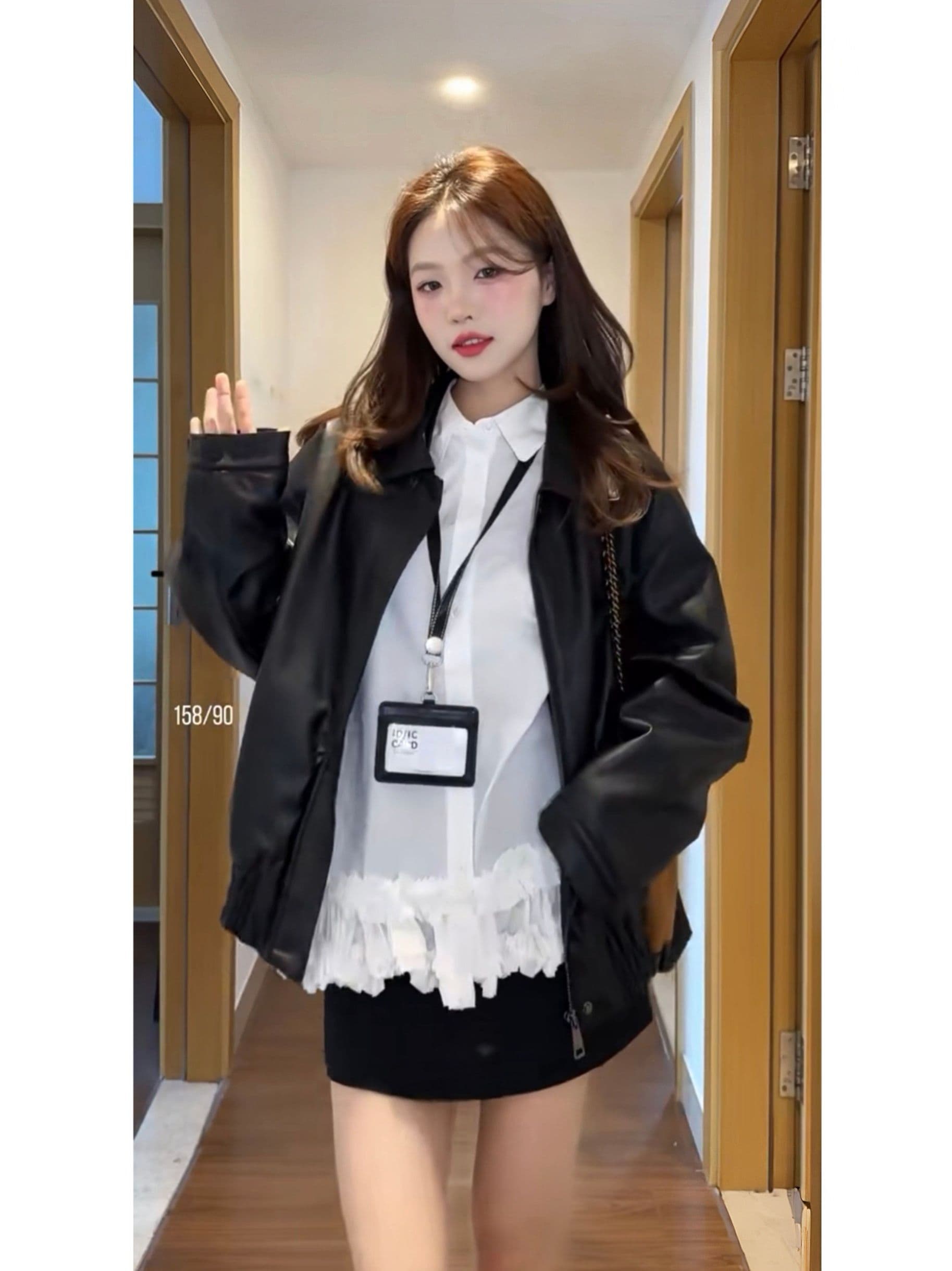 pu 가죽 검정색 가죽 재킷 여성 코트 새로운 레트로 루즈핏 차가운 바람의 소리 바람 오토바이 서비스 쇼트 스타일 재킷 맨위 이미지 4