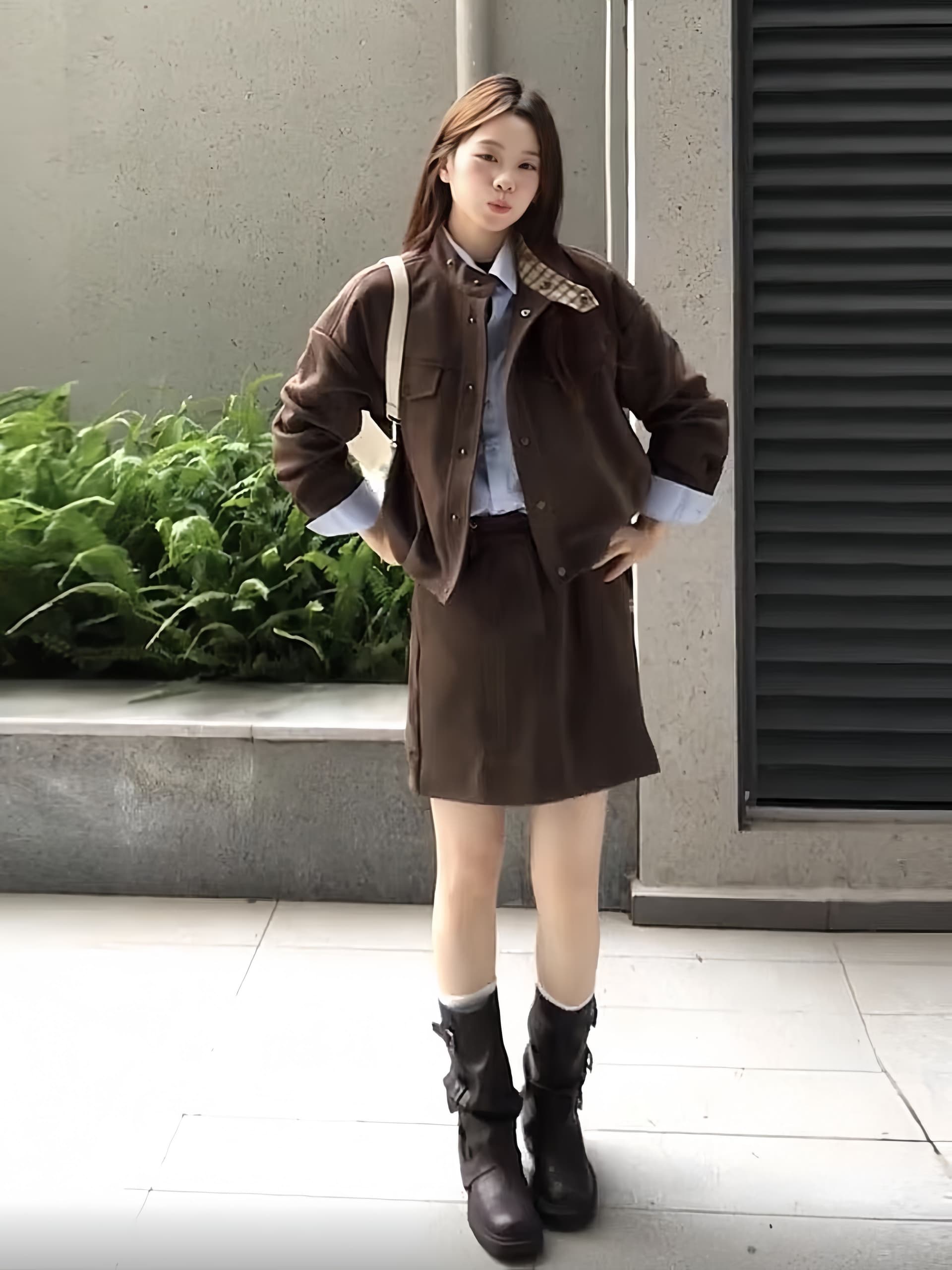 PU 가죽 레트로 체크무늬 패치워크 pu 여성 코트 가을 새로운 한 부서 작은 키 스탠드 칼라 쇼트 스타일 재킷 이미지 5