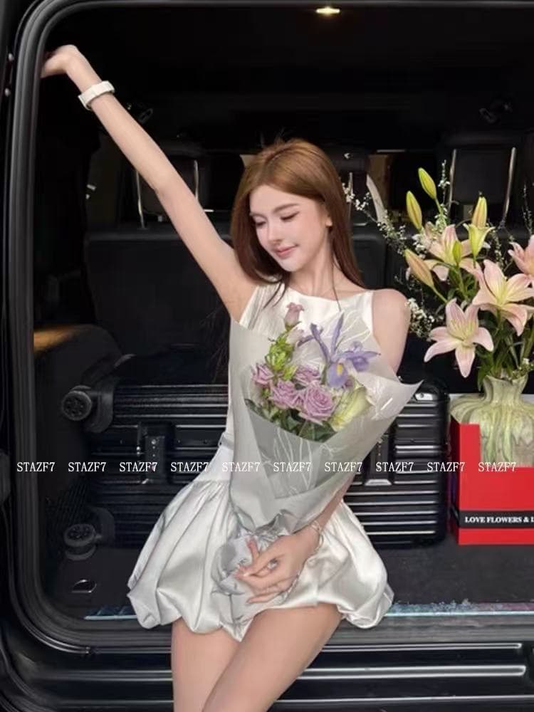 프랑스식 천 금빛 바람 화이트 라운드 넥 민소매 여성 드레스 여름 몸매 가꾸기 허리 수축 슬림해 보이는 품격 꽃밭 A라인 스커트 상세 이미지 5