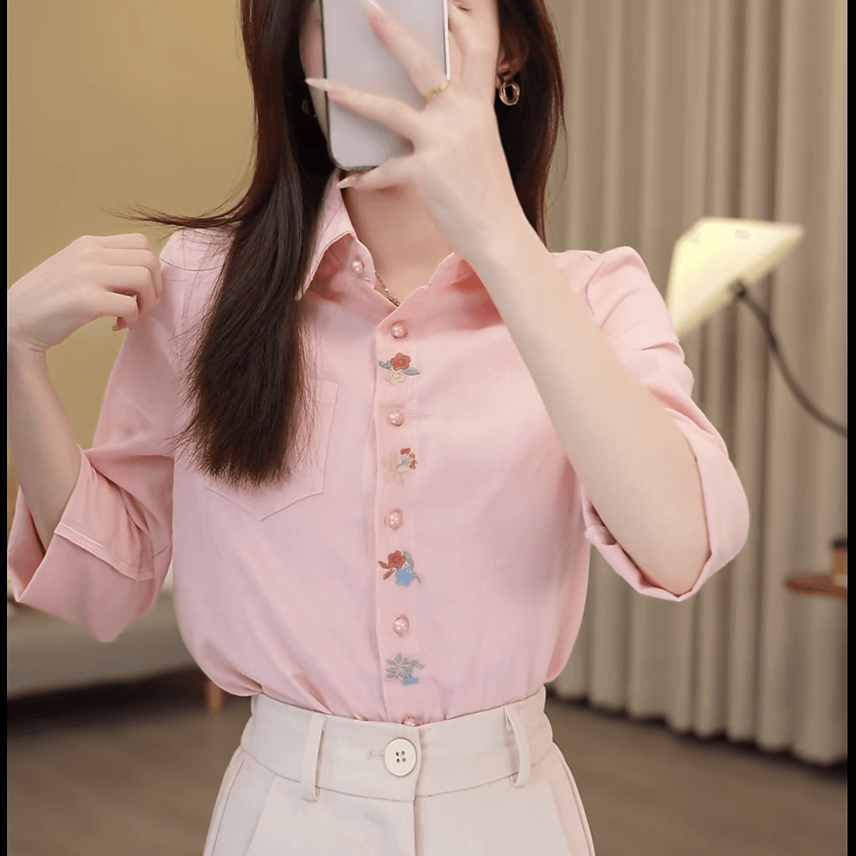2026 년 봄 가을 새로운 여성 의류 패션 자수 순면 여성 셔츠 외국 가스 면 100% POLO 칼라 긴팔 맨위 상세 이미지 1
