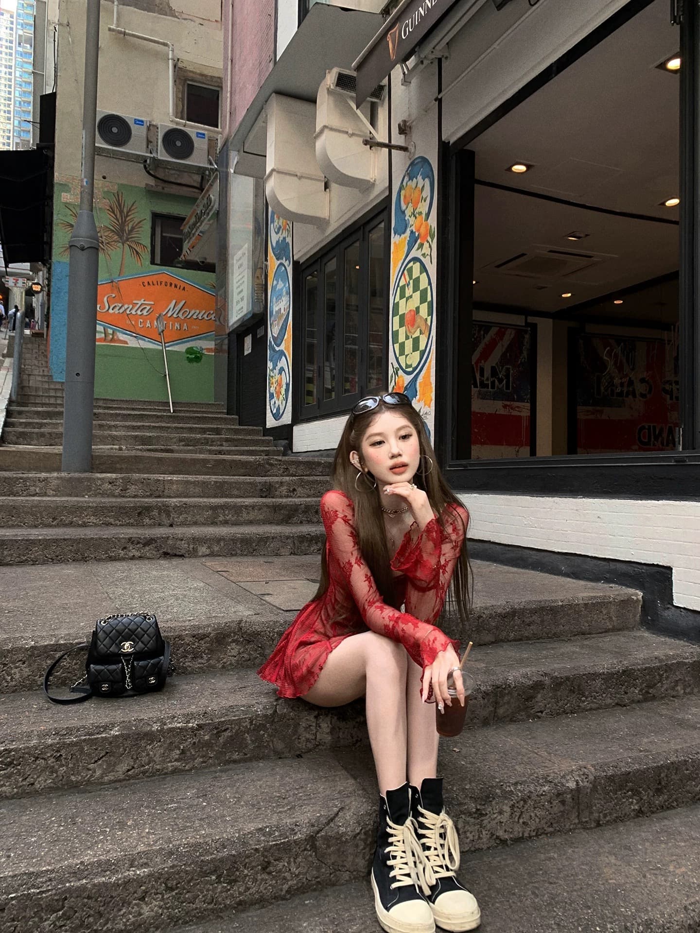 tongiiuu 트윈 룸 아름다움 무거운 작업 레이스 긴팔 여성 드레스 핫걸 허리 수축 슬림해 보이는 한 마디 미니 스커트 봄 이미지 4