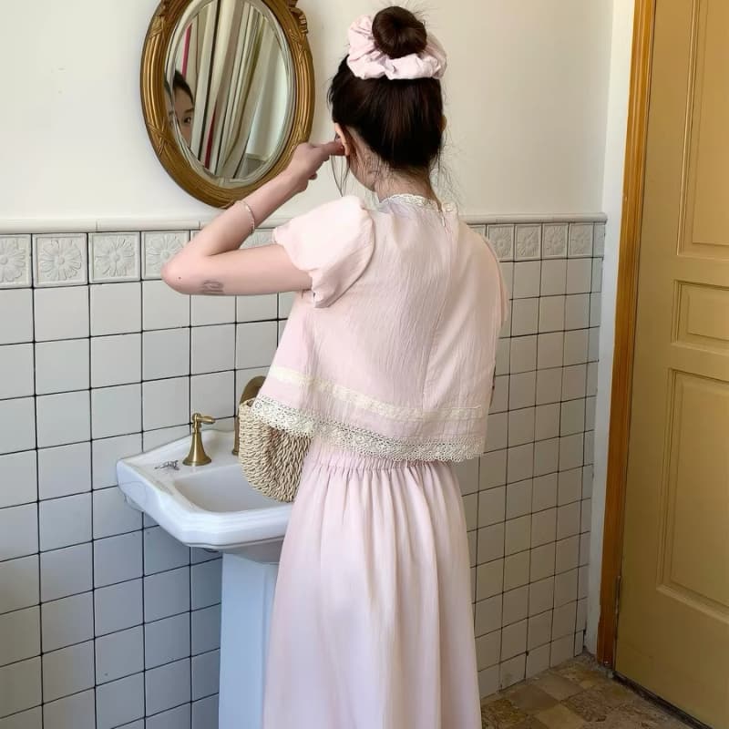 mucha 나무 차 집어 들다 꿈 작 은 상자 달콤한 스타일 레이스 투피스 세트 반팔 맨위 소녀 센스 반신 치마 세트 이미지 3