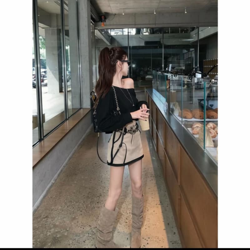 nscm 이른 가을 작은 대중 튀김 거리 밖으로 조각 옷 한 부서 차가운 매운맛 바람 비스듬한 어깨 쇼트 스타일 긴팔 맨위 배색 미니 스커트 이미지 5