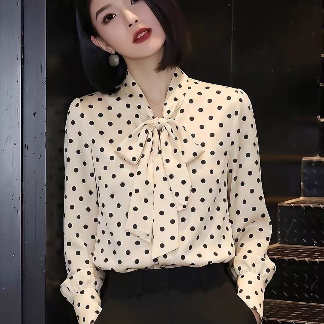 작은 대중 Chic 레트로 디자인 센스 작은 셔츠 2026 이른 가을 새로운 여성 의류 고급 센스 다용도 몸매 가꾸기 슬림해 보이는 맨위 이미지 5