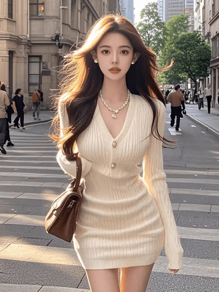 아름다운 한국 스타일 작은 샤넬 스타일 천 골드 명문 여성 V넥 니트 여성 드레스 가을 겨울철 품격 허리 수축 슬림해 보이는 타이트 스커트 이미지 2