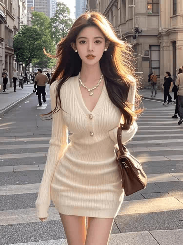 아름다운 한국 스타일 작은 샤넬 스타일 천 골드 명문 여성 V넥 니트 여성 드레스 가을 겨울철 품격 허리 수축 슬림해 보이는 타이트 스커트 이미지 4