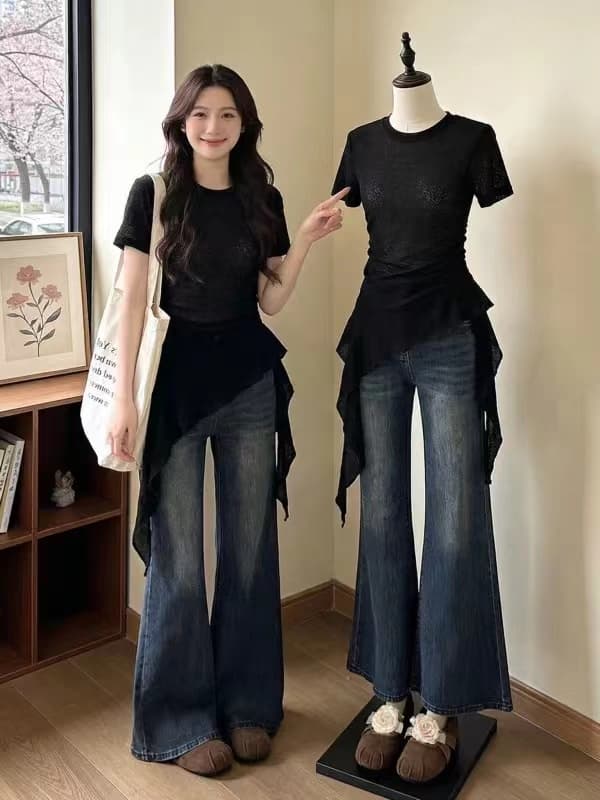 2026 여름 새로운 한 부서 ins 불규칙 밑단 주름 디자인 센스 몸매 가꾸기 슬림해 보이는 외국 가스 라운드 넥 작은 셔츠 이미지 2