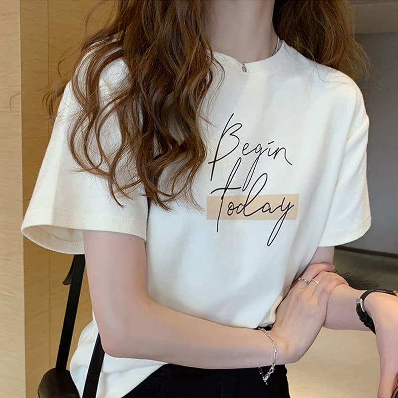 반팔 티셔츠 여성 루즈핏 한국 스타일 ins 트렌디 2023 봄 여름 새로운 중간 길이 반소매 맨위 ins 상세 이미지 1