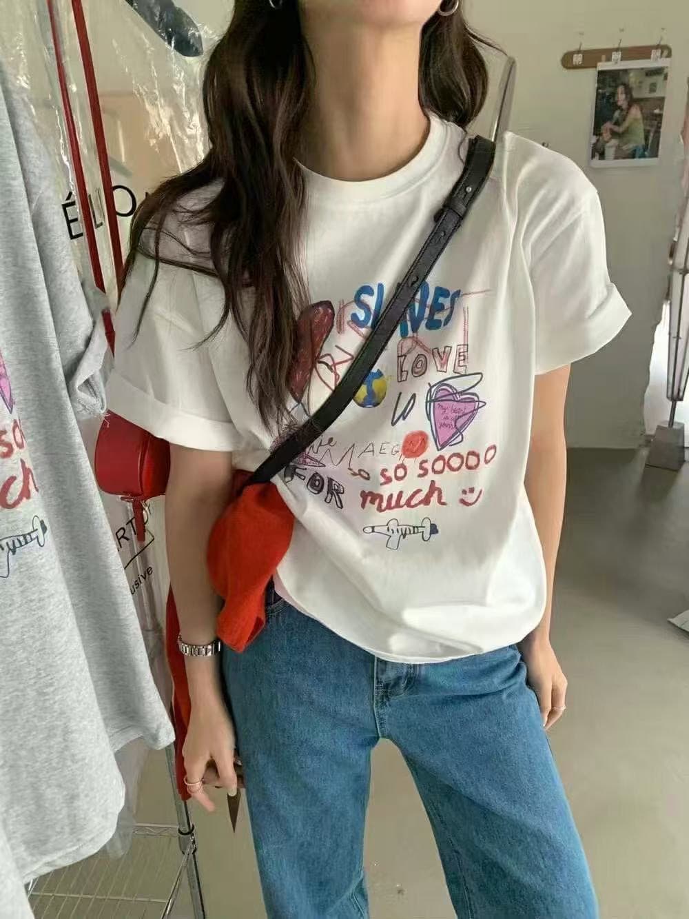 한국 스타일 새로운 여름 핫걸 반팔 티셔츠 여성 루즈핏 디자인 센스 다용도 맨위 이미지 3