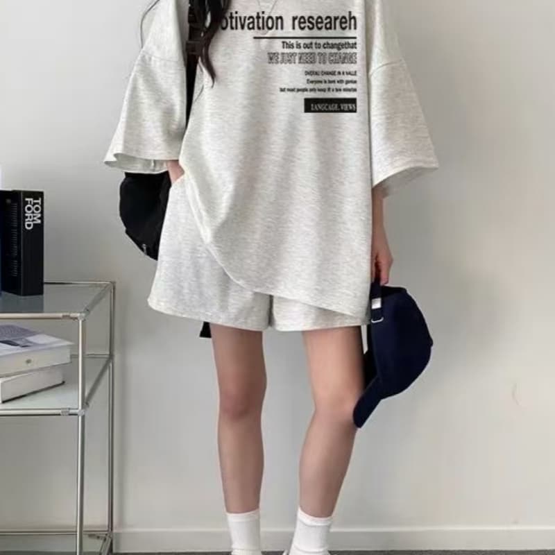 아메리칸 레트로 패션 운동복 세트 여성 여름 새로운 루즈핏 반팔 반바지 캐주얼 두 조각 이미지 3