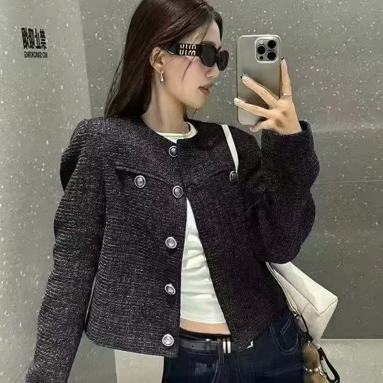 작은 샤넬 스타일 여성 코트 봄과 가을 2026 새로운 레트로 캐주얼 쇼트 스타일 작은 대중 품격 한 부서 명문 여성 이미지 4