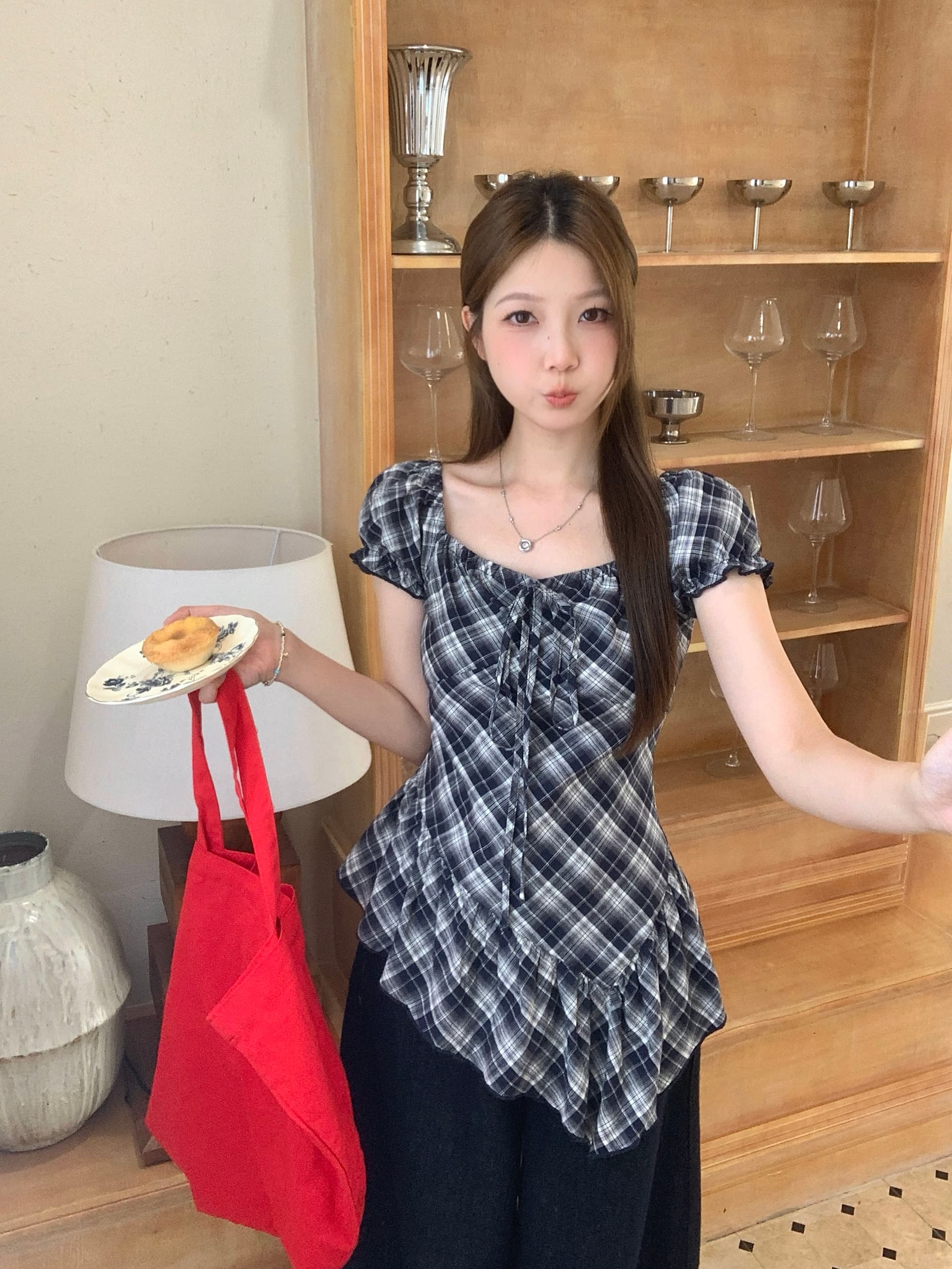 실사 빅 사이즈 프랑스식 레트로 불규칙 프릴 거품 소매 맨위 여름 새로운 몸매 가꾸기 체크무늬 맨위 이미지 3