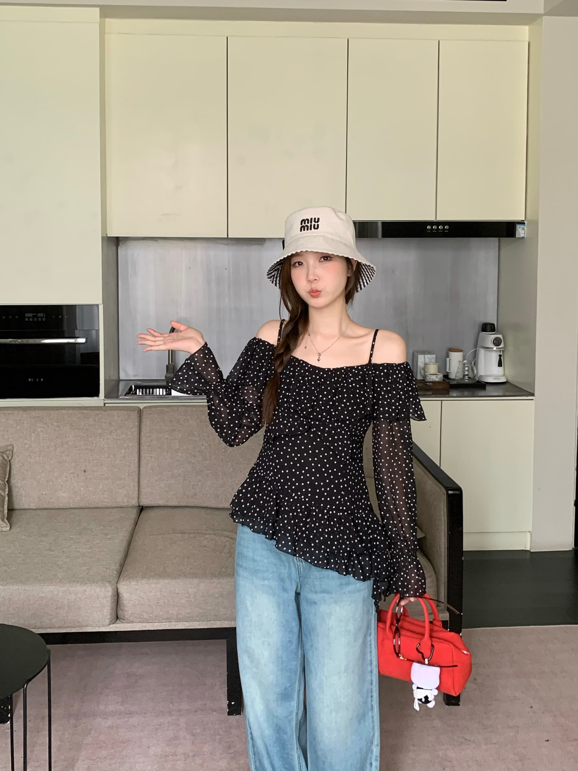실사 빅 사이즈 가을 새로운 한 부서 도트 무늬 프릴 오프숄더 셔츠 품격 슬림해 보이는 오프숄더 맨위 상세 이미지 10
