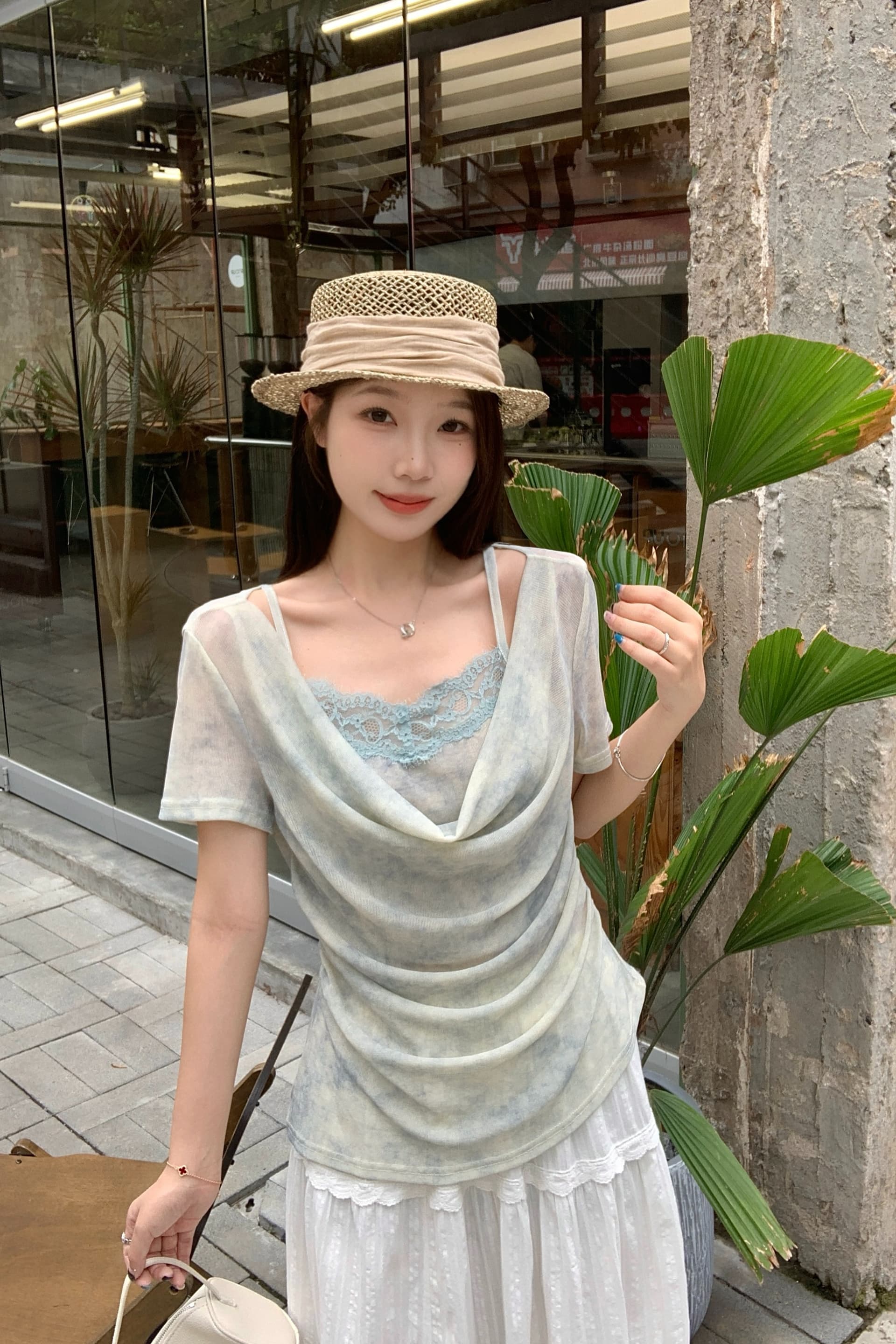 실사 빅 사이즈 여성 의류 여름 새로운 한 부서 디자인 센스 페이크 레이어드 흔들다 칼라 반팔 몸매 가꾸기 슬림해 보이는 맨위 이미지 6