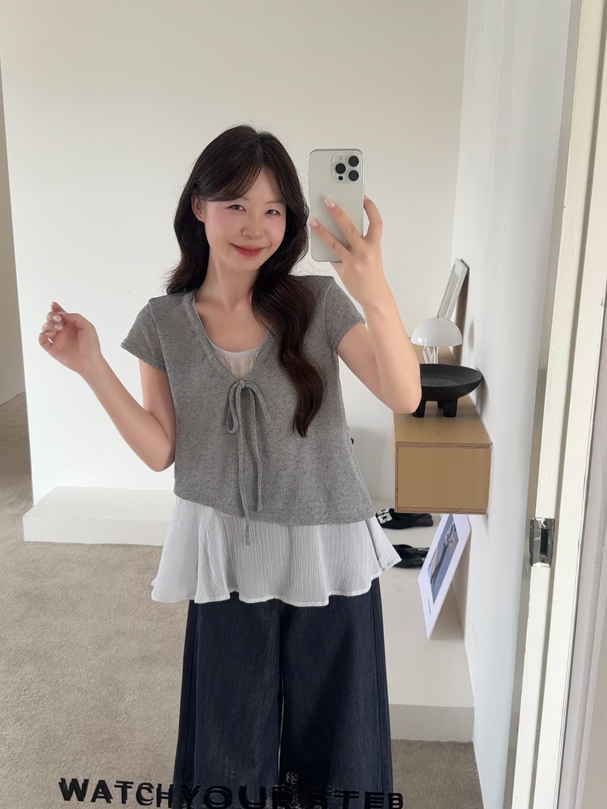 실사 빅 사이즈 한 부서 느긋한 바람 페이크 레이어드 패치워크 V넥 레이스업 반팔 티셔츠 품격 미니멀리즘 맨위 이미지 3
