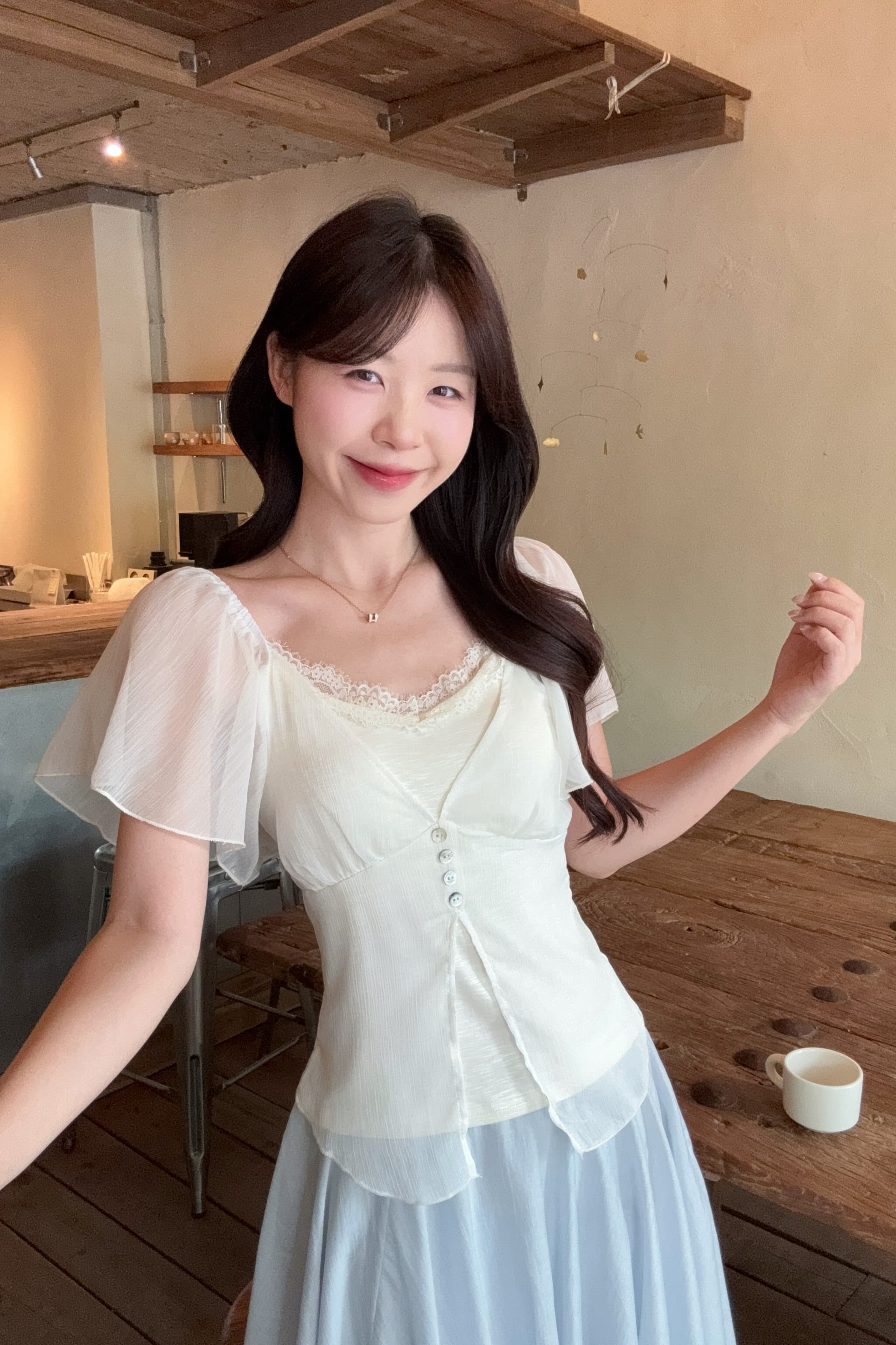 실사 빅 사이즈 여름 프랑스식 부드러운 분위기 센스 페이크 레이어드 레이스 망사 패치워크 작은 셔츠 몸매 가꾸기 맨위 이미지 6