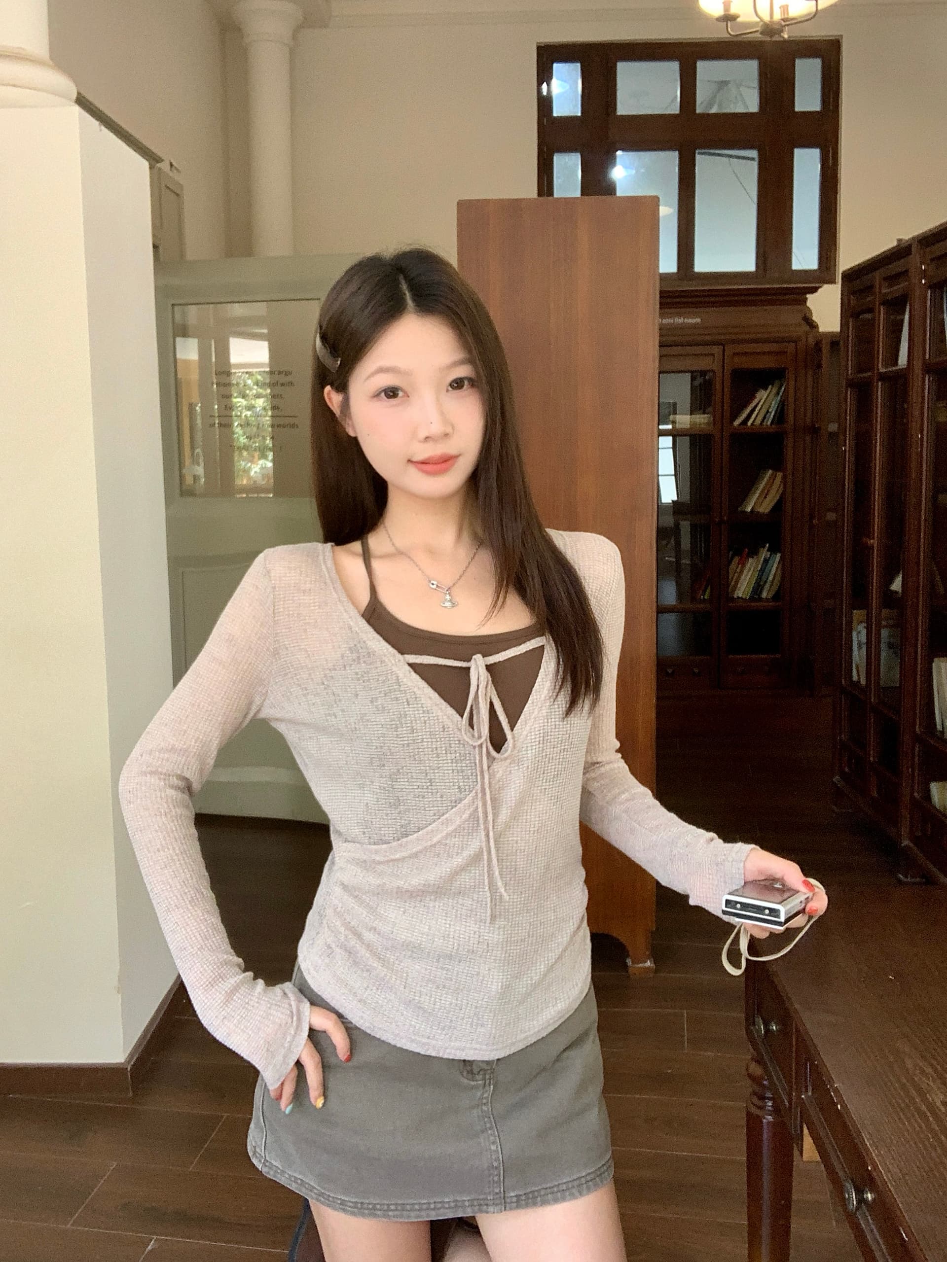 실사 빅 사이즈 2026 이른 가을 새로운 한 부서 캐주얼 V넥 스트랩 긴팔 블라우스 행침 목 슬립 투피스 세트 상세 이미지 10