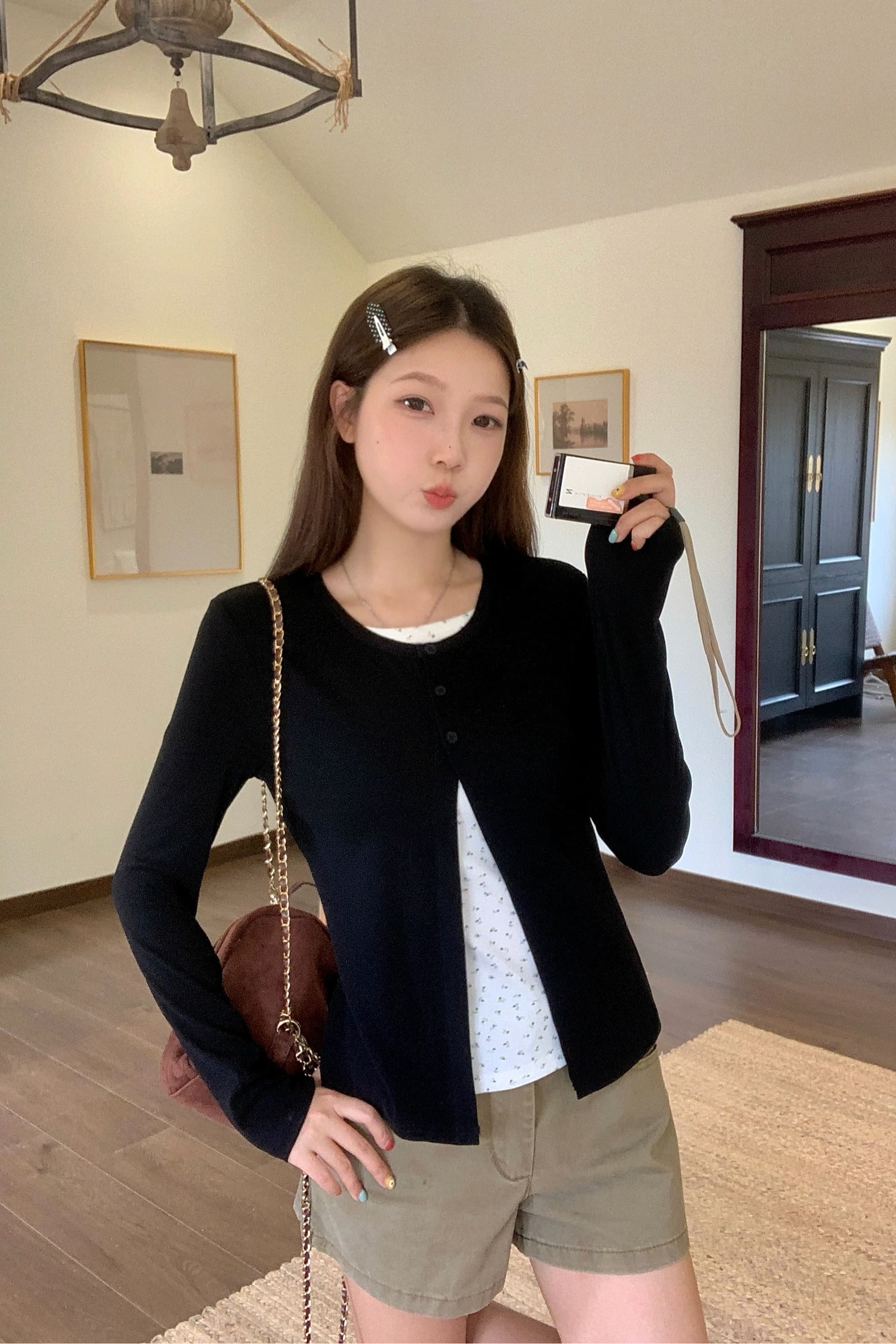 실사 빅 사이즈 가을 새로운 한 부서 꽃무늬 패치워크 배색 페이크 레이어드 긴팔 티셔츠 몸매 가꾸기 다용도 맨위 이미지 6
