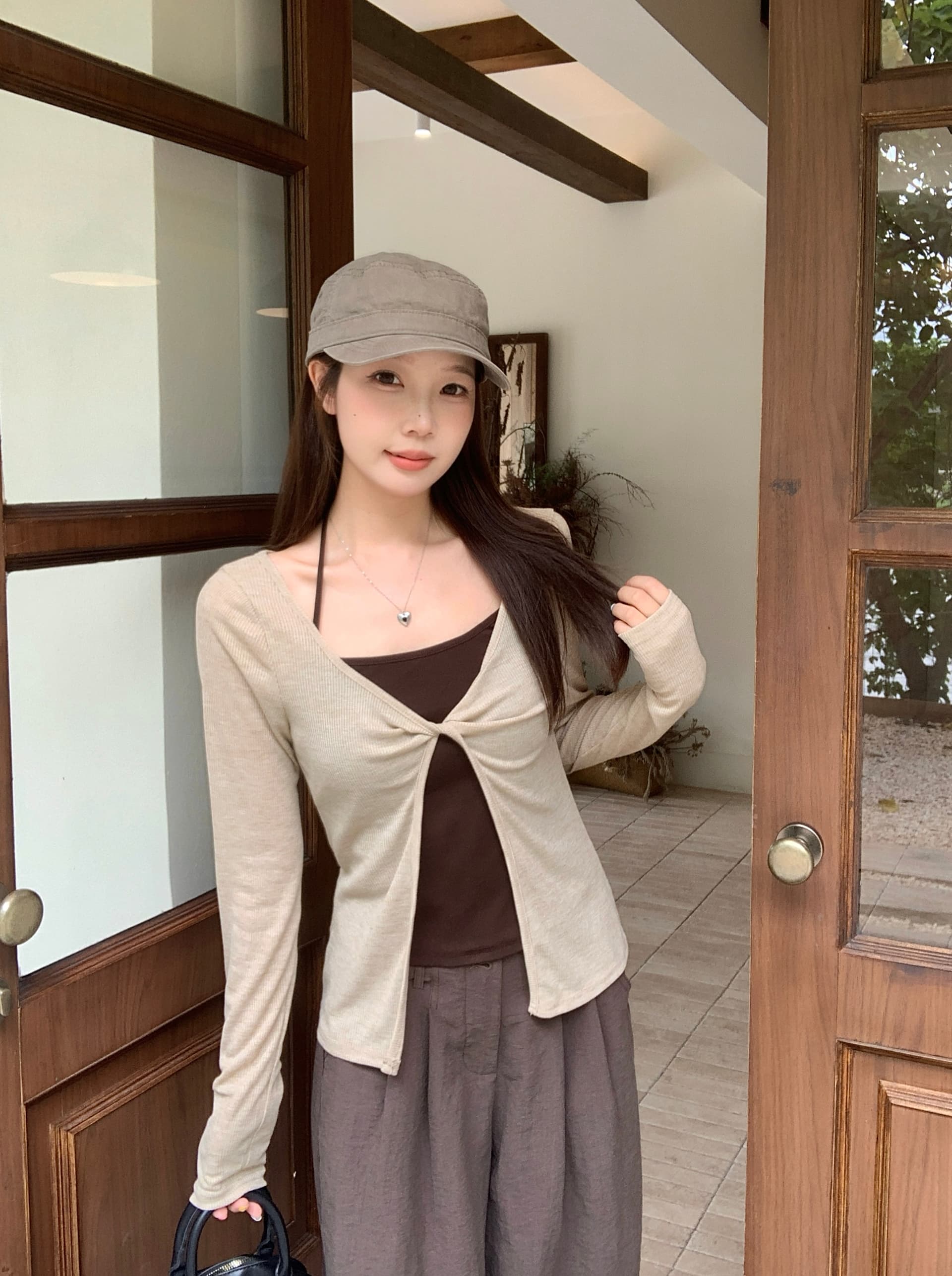 실사 빅 사이즈 가을 새로운 한 부서 느긋한 바람 행침 목 캐미솔 몸매 가꾸기 슬림해 보이는 비틀림 맨위 세트 상세 이미지 2