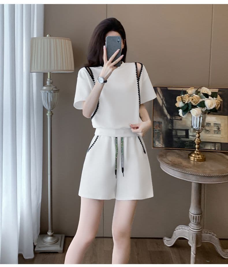 직공 울 여름 새로운 캐주얼 품격 스포츠 슈트 여성 레이스 칼라 오프숄더 반바지 반팔 투피스 세트 상세 이미지 11